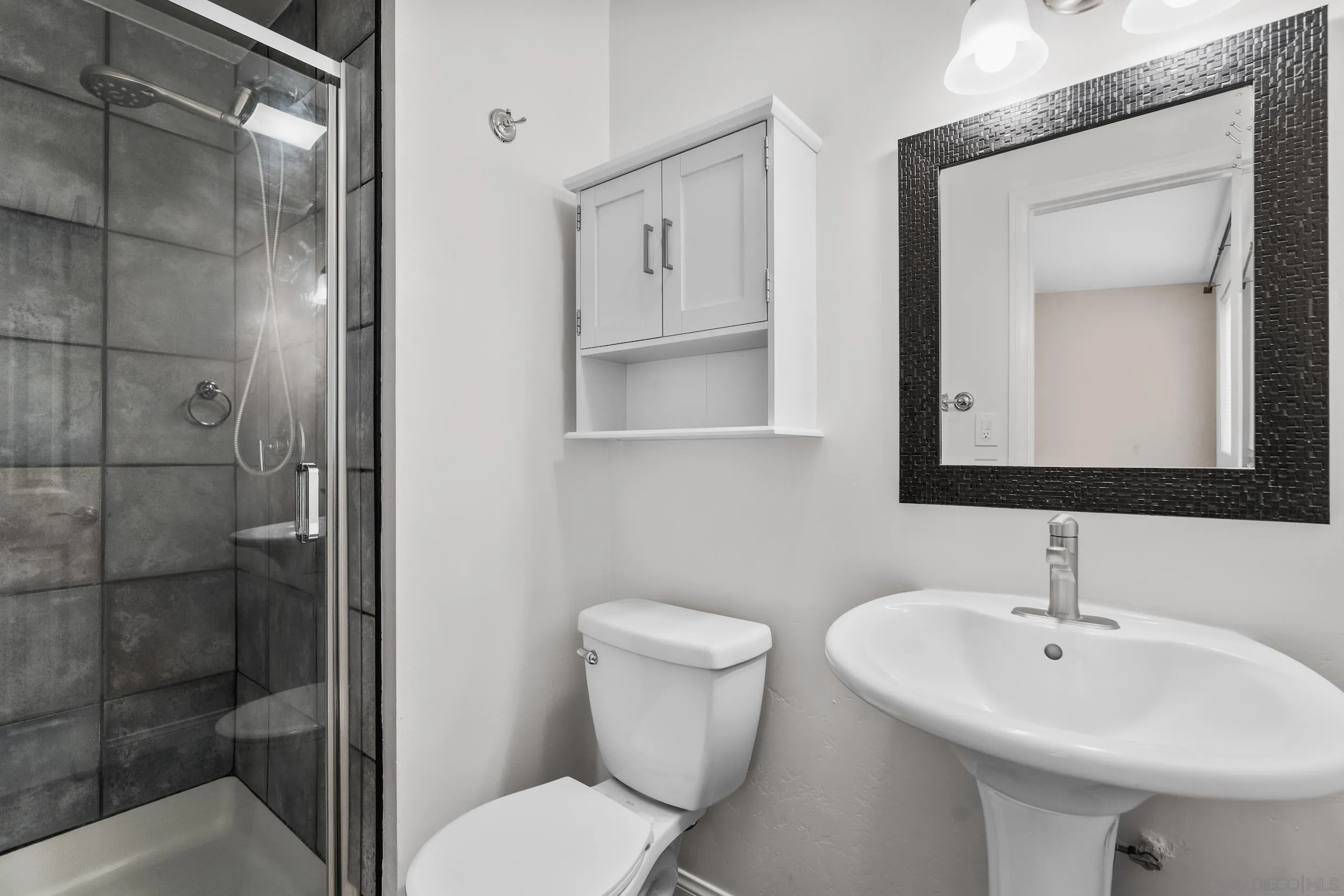 https://cdn.realtyfeed.com/cdn/127/260020557/3ed9ae889bb461b67bfe48640ce604f0.webp