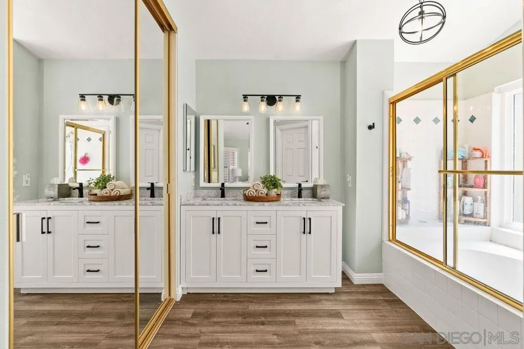 https://cdn.realtyfeed.com/cdn/127/260020559/24c7c69f3d5f37aba9cc82e79e30af81.webp