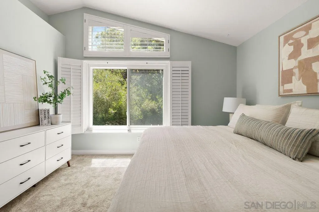 https://cdn.realtyfeed.com/cdn/127/260020559/9a9faa3057a3434ae736b4ad30f55c53.webp