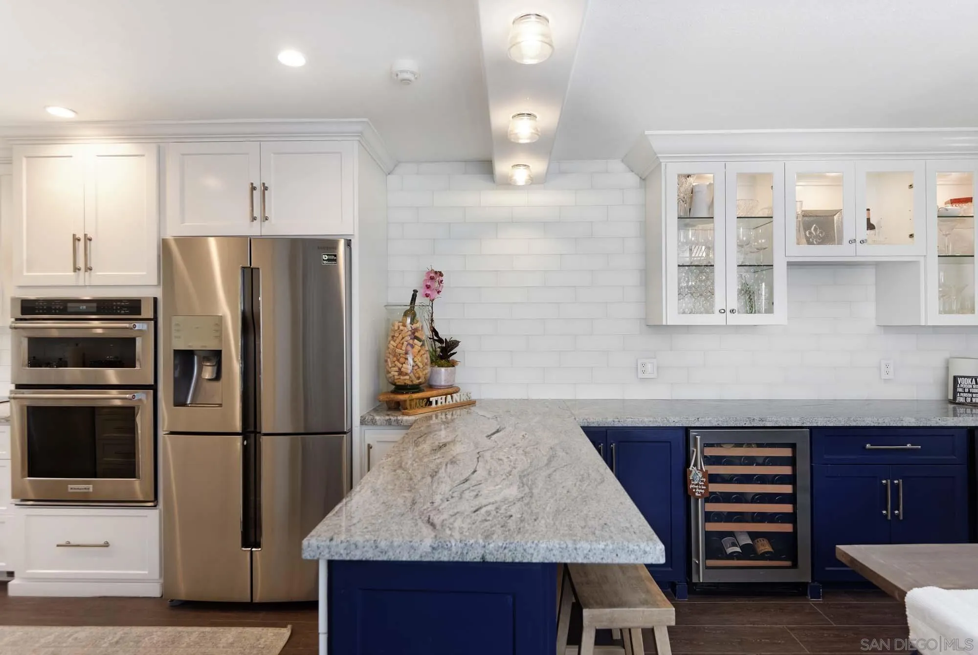 Photo #7: 260020567 Listing: Photo #7