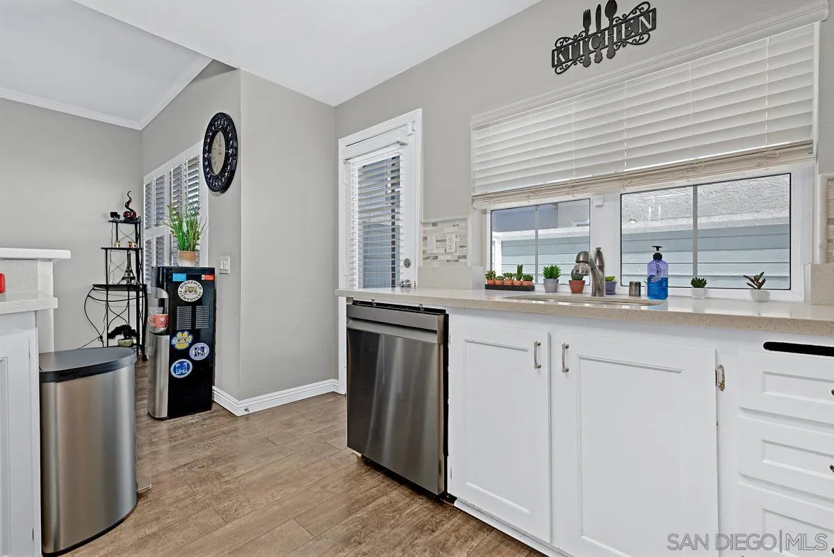 https://cdn.realtyfeed.com/cdn/127/260020571/426be2678e49aa6eb5639227c8fa070f.webp