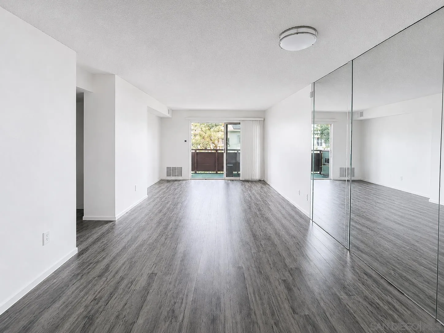 Photo #22: 260020578 Listing: Photo #22
