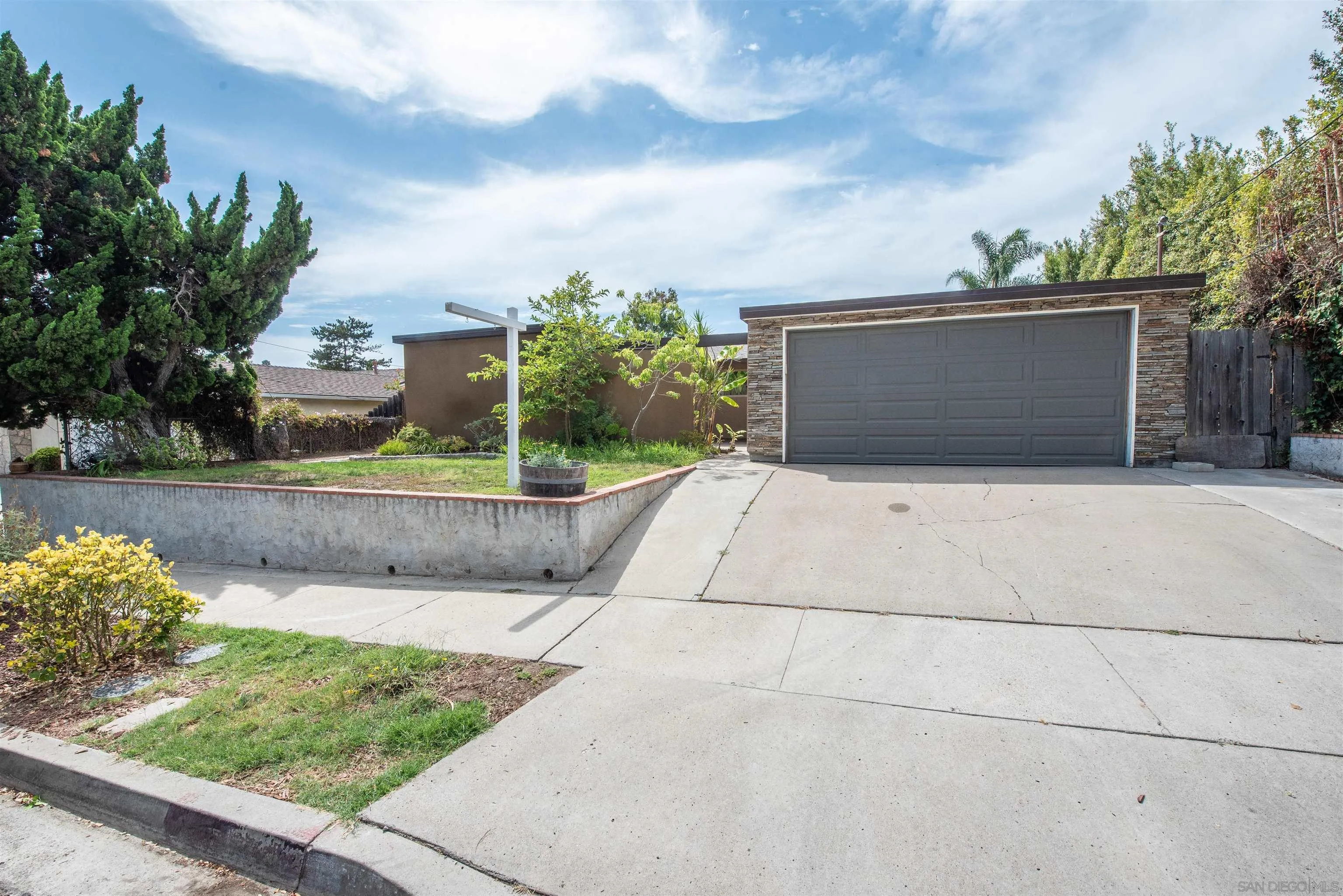 3440 Rollsreach, San Diego, CA 92111 - Photo 5 of 11, San Diego, CA