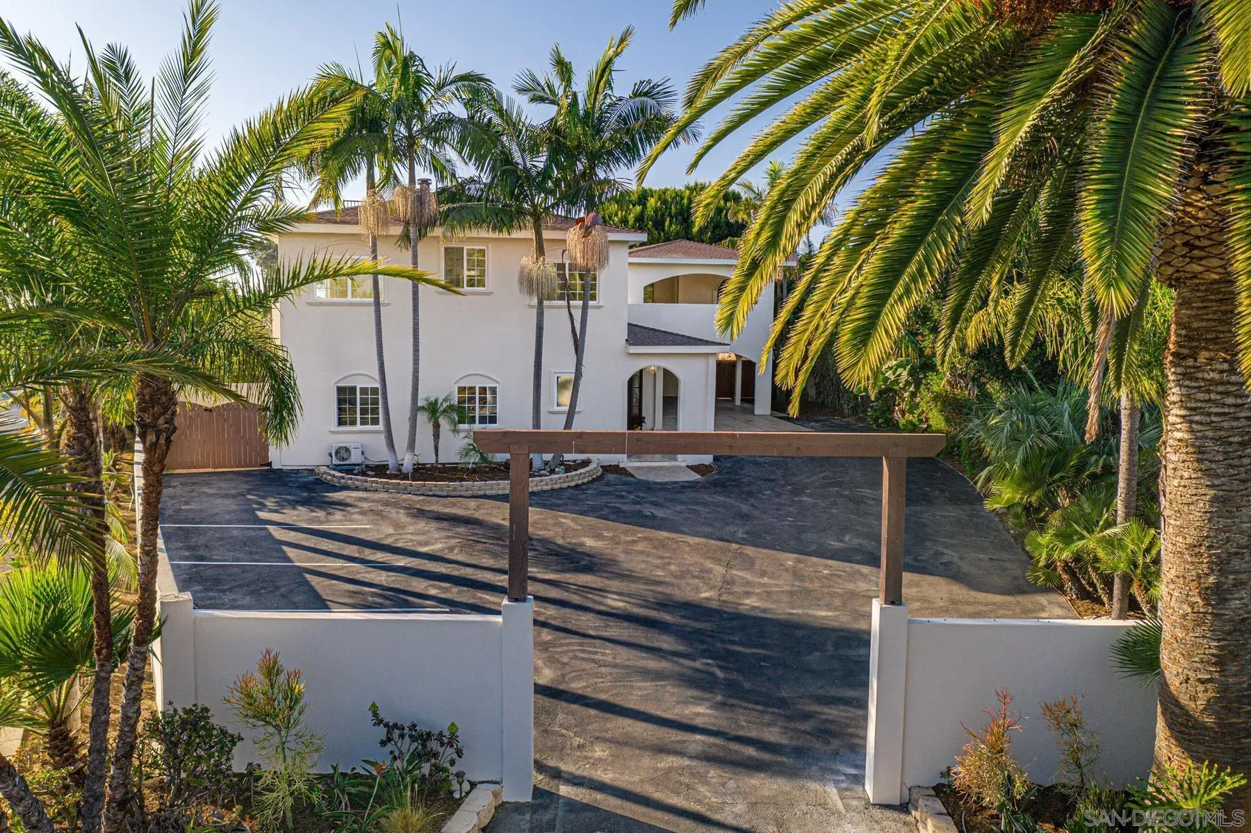 https://cdn.realtyfeed.com/cdn/127/260020584/297d3684713dfb6a2a8c2c4e92632e98.webp
