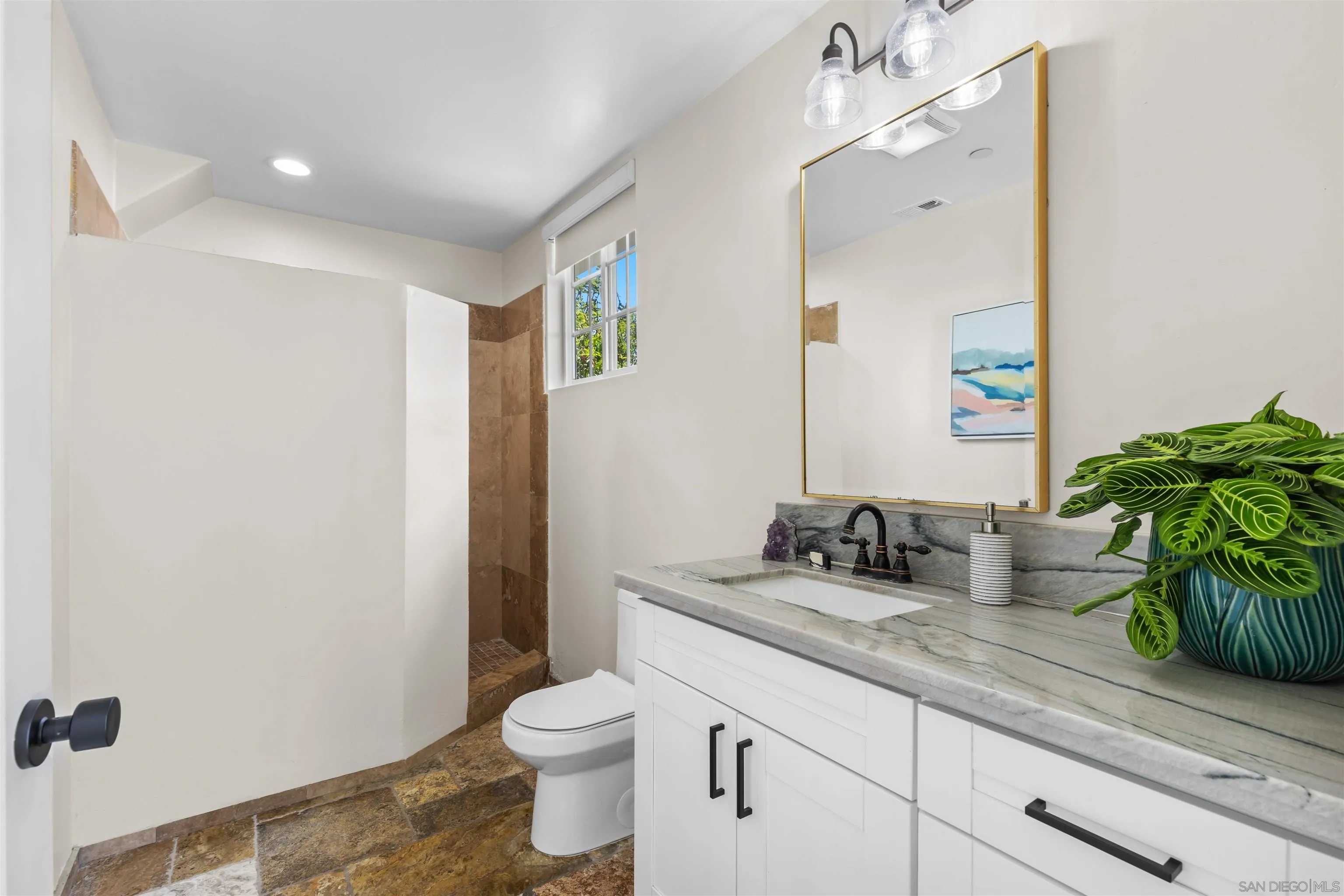 https://cdn.realtyfeed.com/cdn/127/260020584/48be917b1359ab68ed46ce4ea2e34b9e.webp