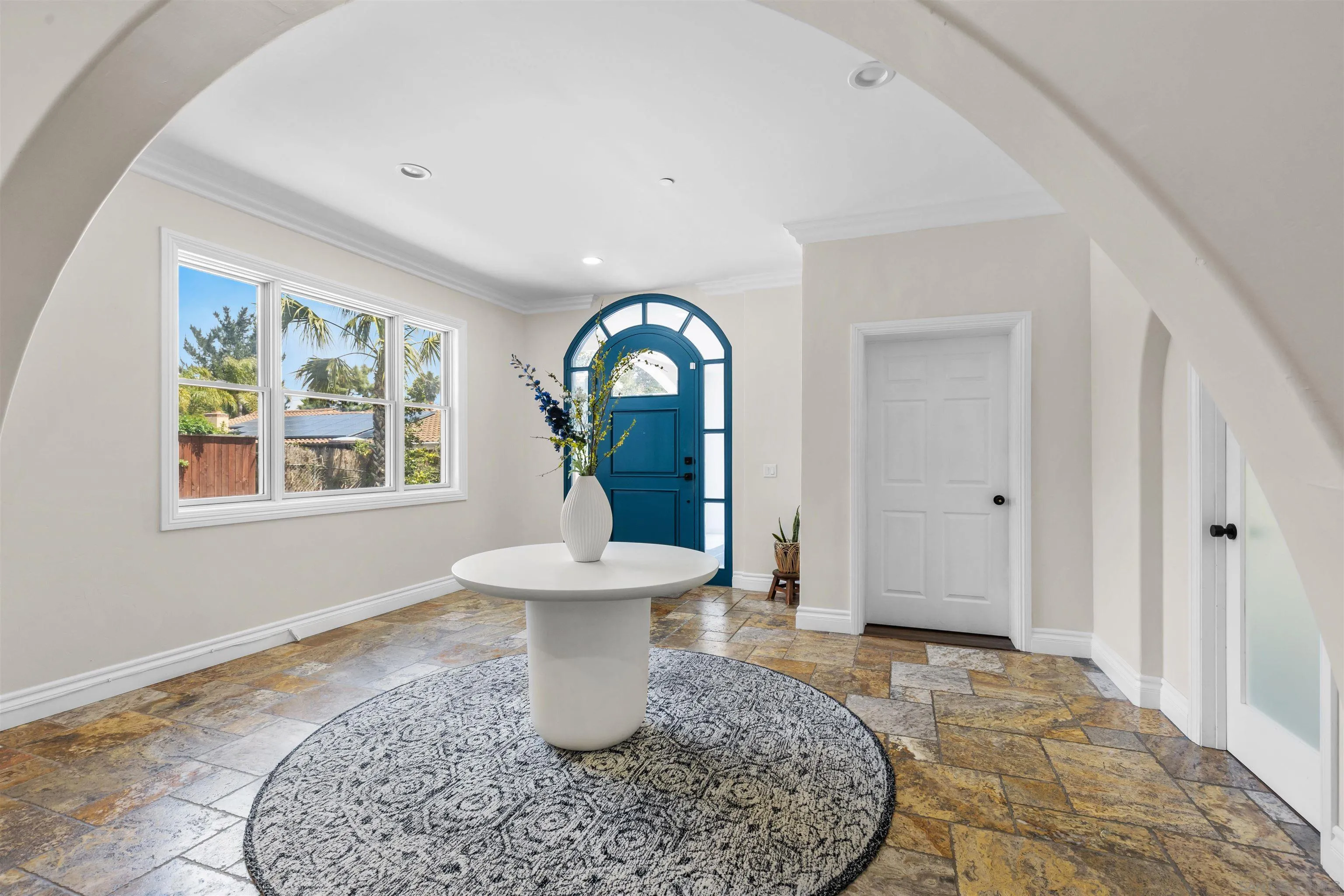 https://cdn.realtyfeed.com/cdn/127/260020584/c450c86b12687b1ccc05813550158ed4.webp