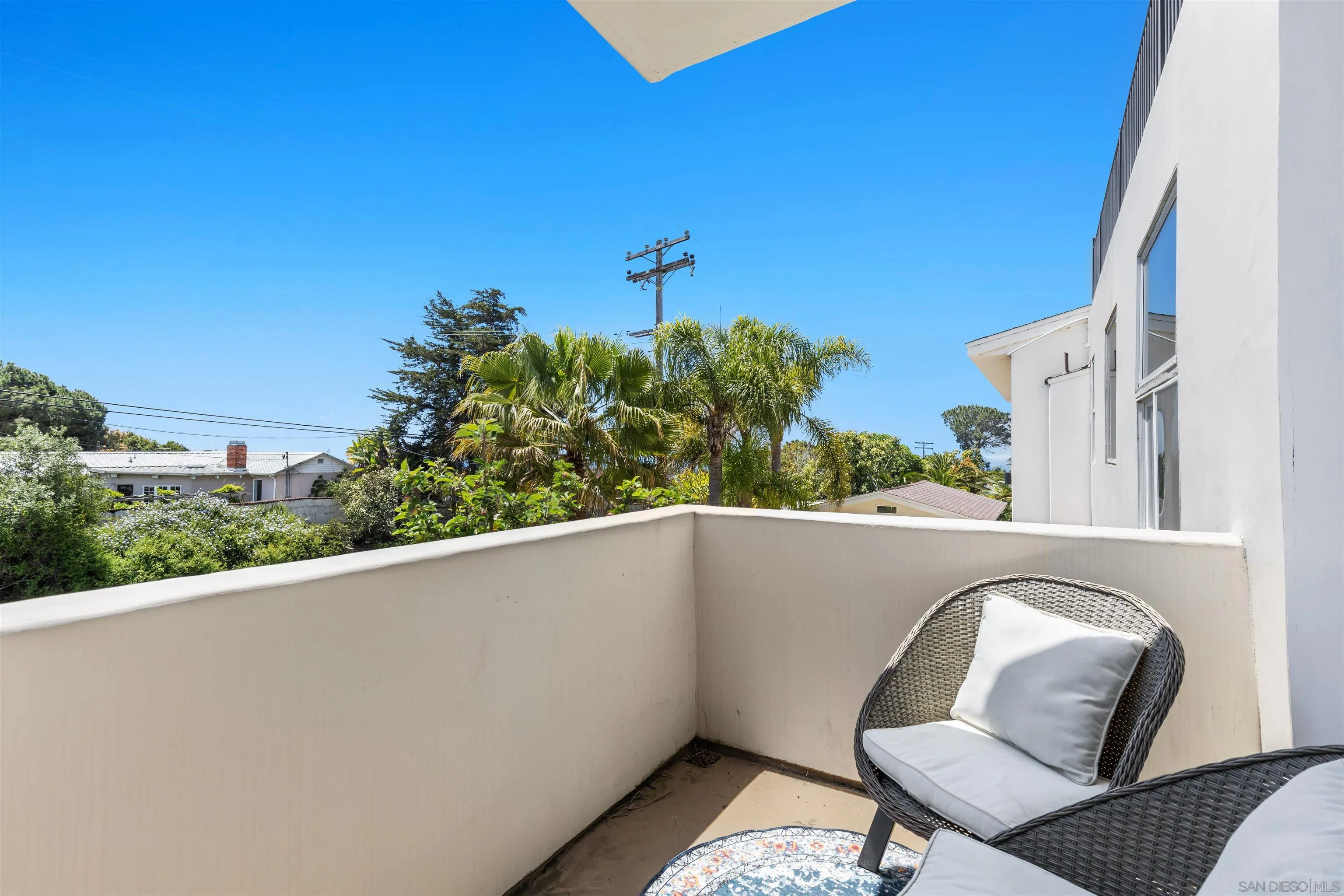 https://cdn.realtyfeed.com/cdn/127/260020584/cddc16ab9b3fb0b41350999b2257b0b9.webp