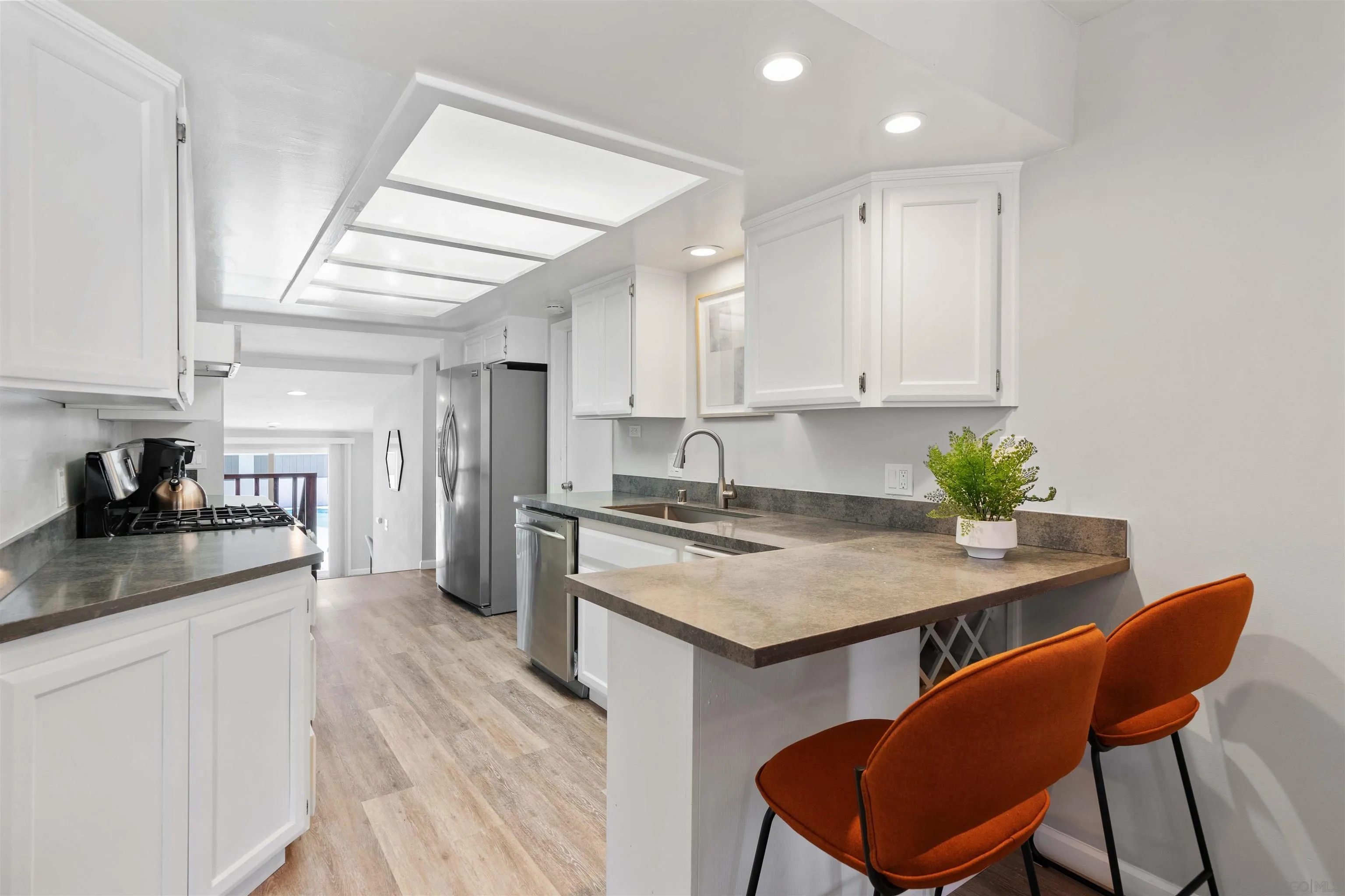 https://cdn.realtyfeed.com/cdn/127/260020585/a22c686579e4a9a3d1f1b074c8431a9c.webp