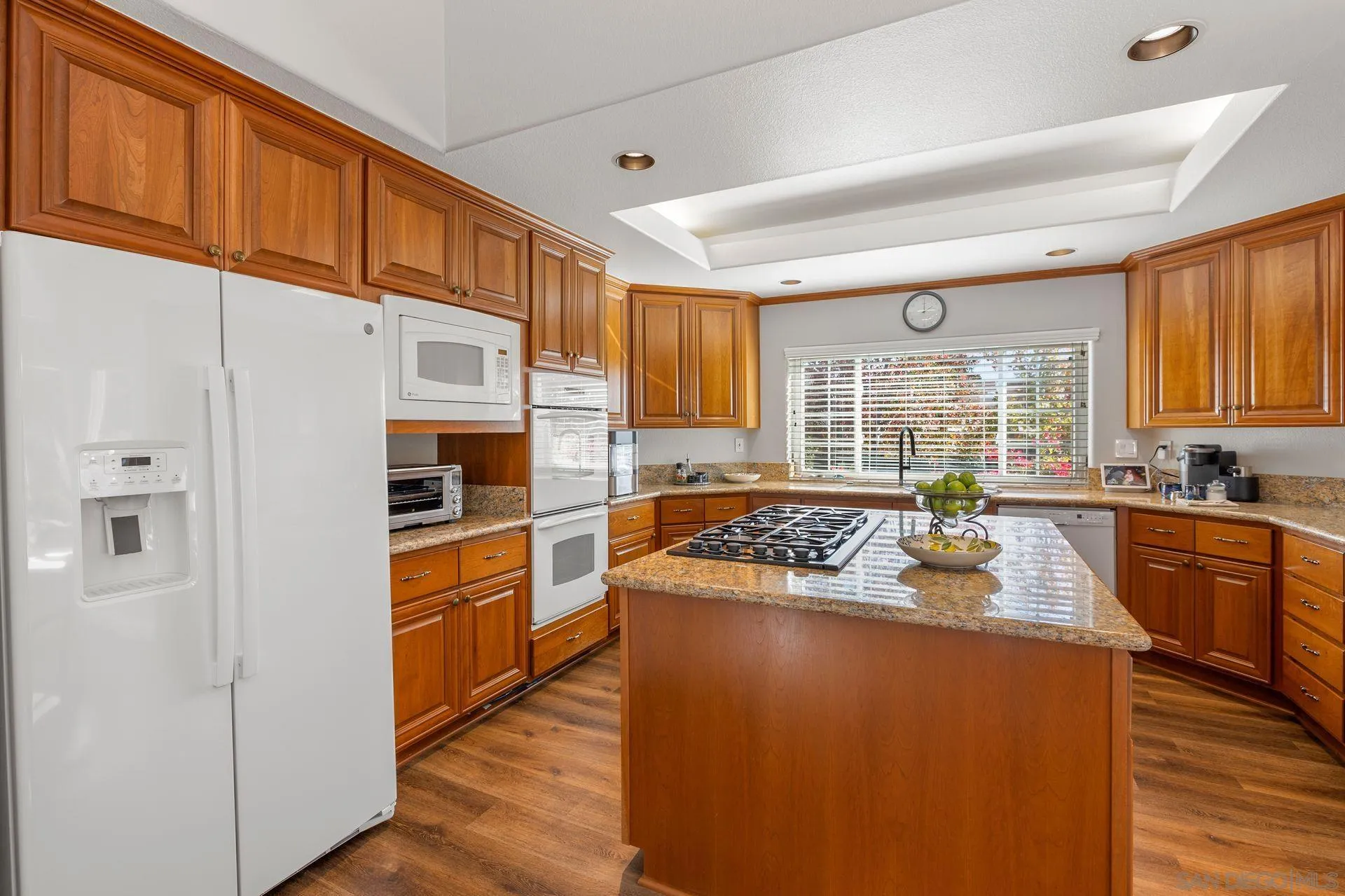 https://cdn.realtyfeed.com/cdn/127/260020586/114de69506877dfc8556e9217302d53a.webp