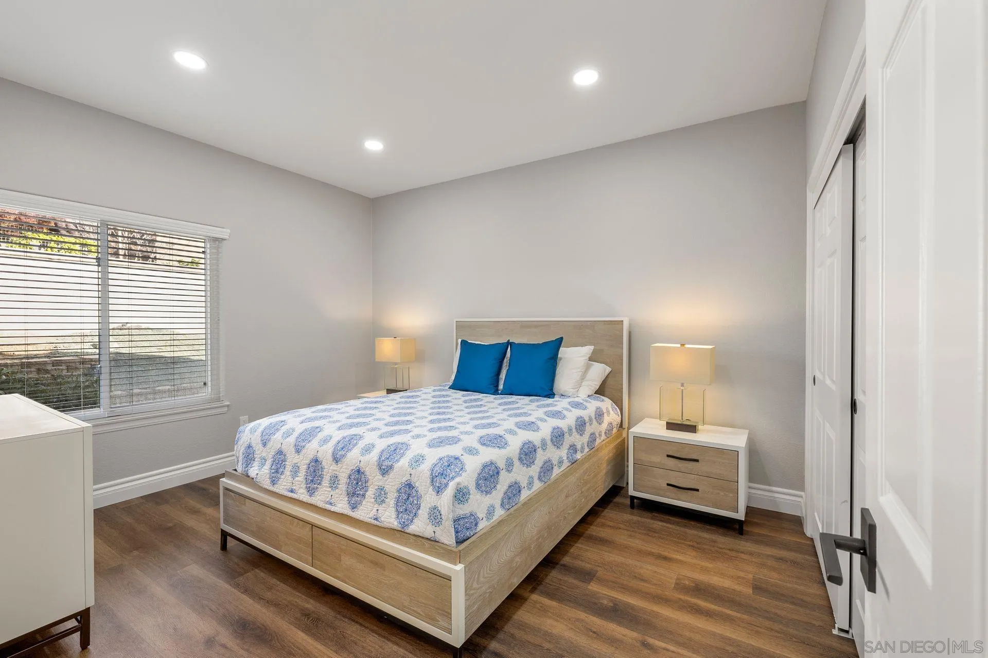 https://cdn.realtyfeed.com/cdn/127/260020586/8cd5dbcb9495c69383d71544a87b44b2.webp