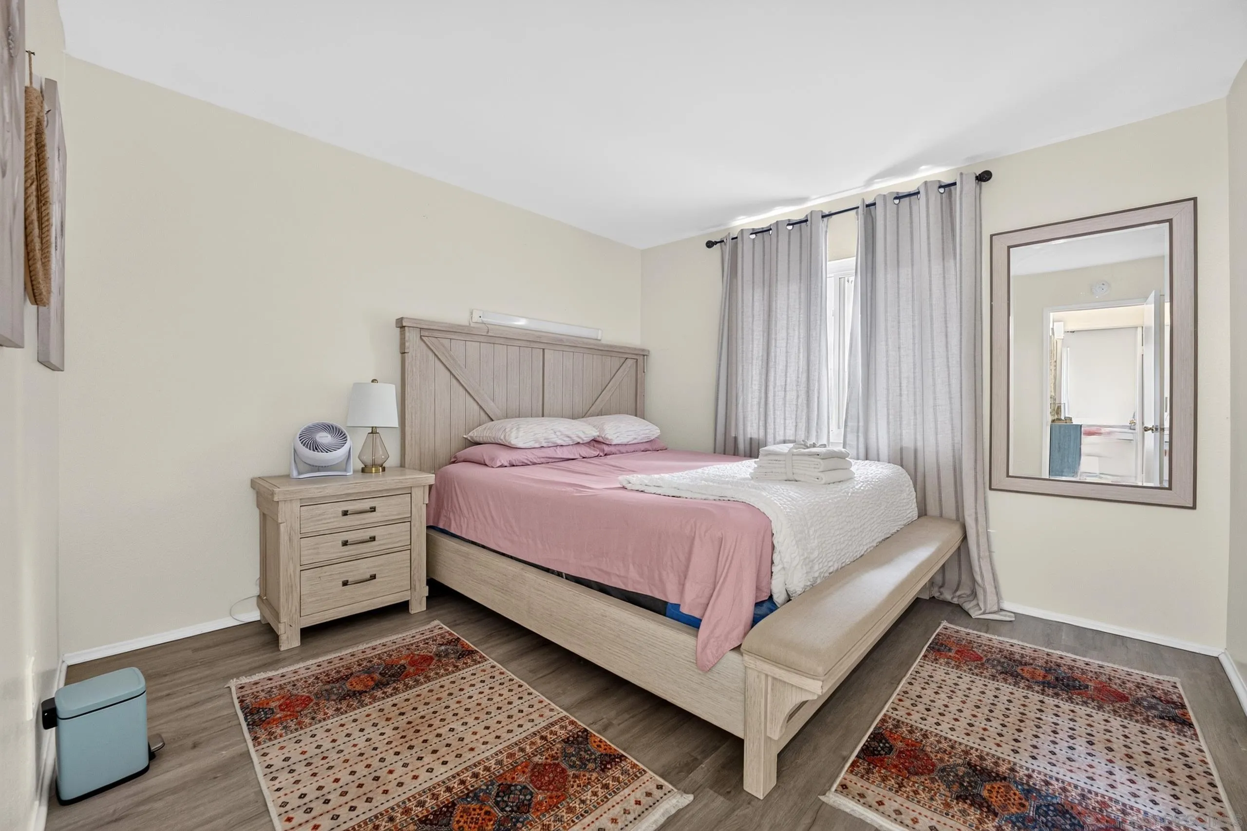 https://cdn.realtyfeed.com/cdn/127/260020587/ee846aed01c79ad930b4b76e9d19f3d6.webp