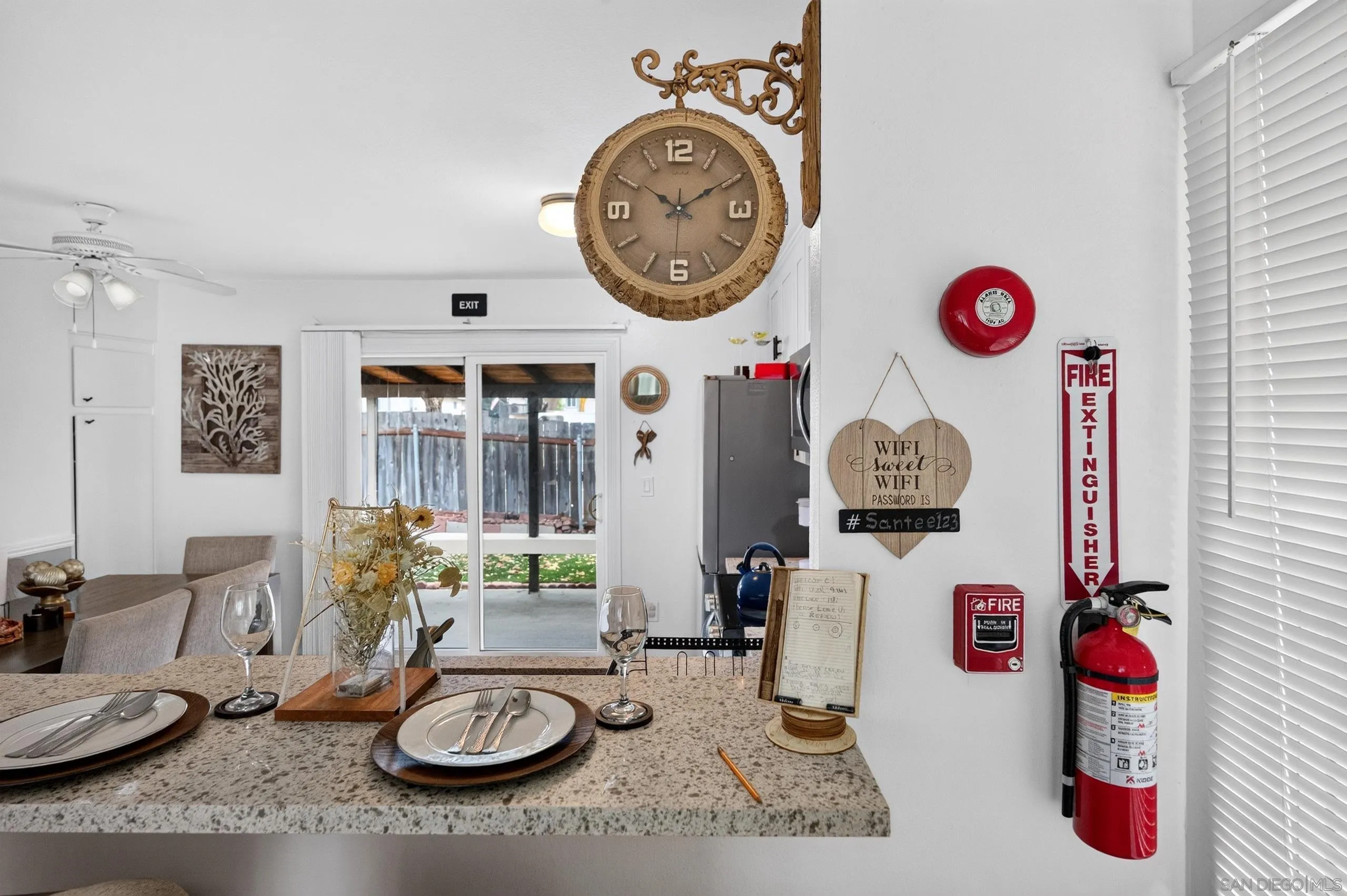 https://cdn.realtyfeed.com/cdn/127/260020587/fec97981c8c5b451e0e528c2d1a1d3b9.webp