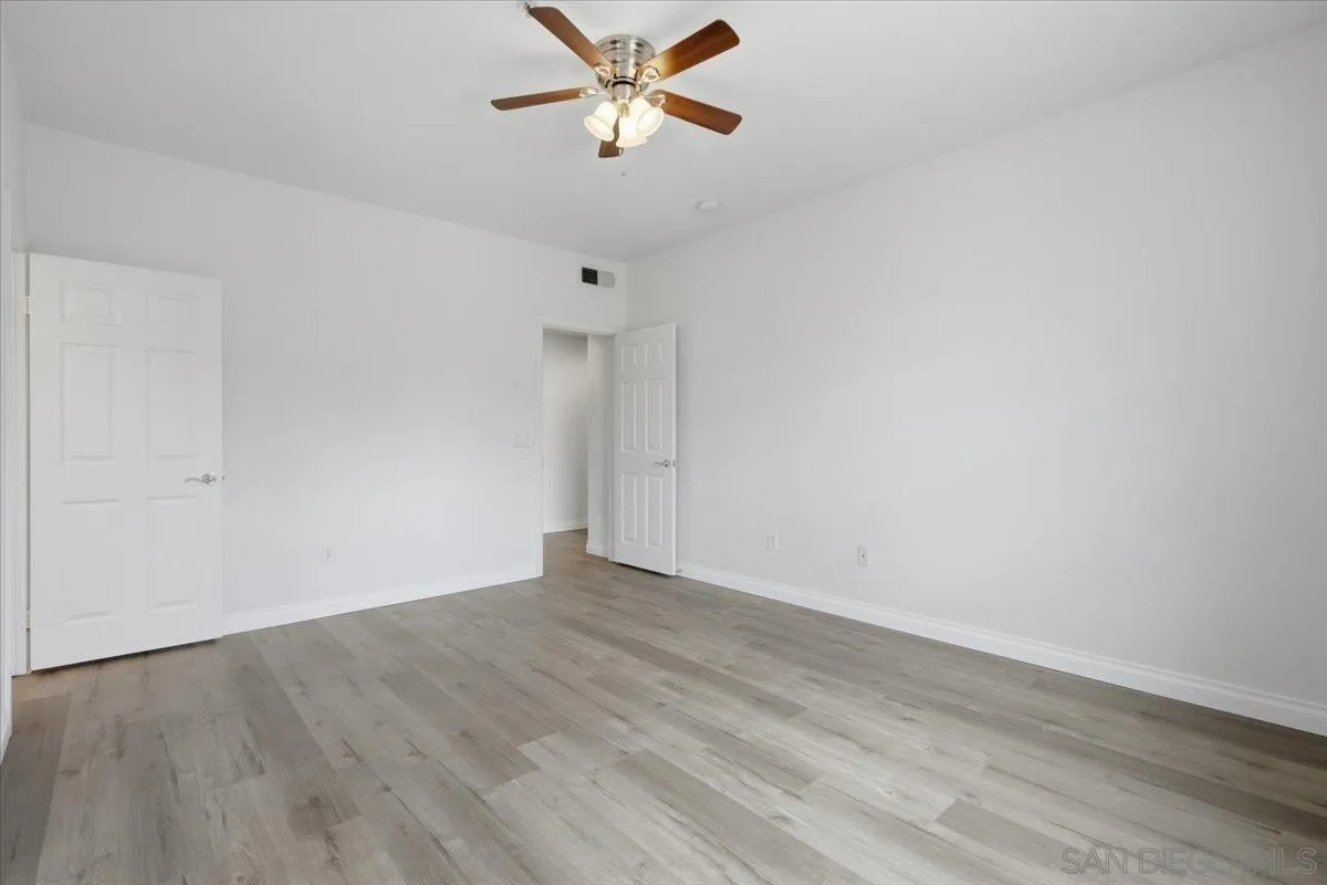Photo #22: 260020588 Listing: Photo #22