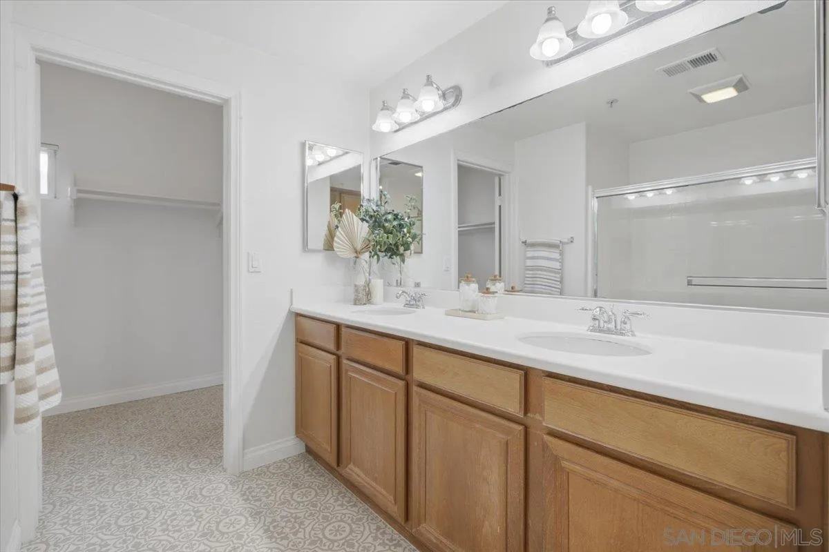 Photo #19: 260020588 Listing: Photo #19