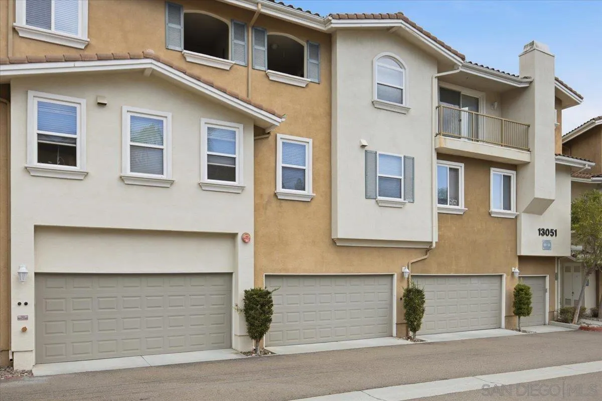 13051 Evening Creek Dr S Unit 49, San Diego, CA 92128 - Photo 4 of 31, San Diego, CA