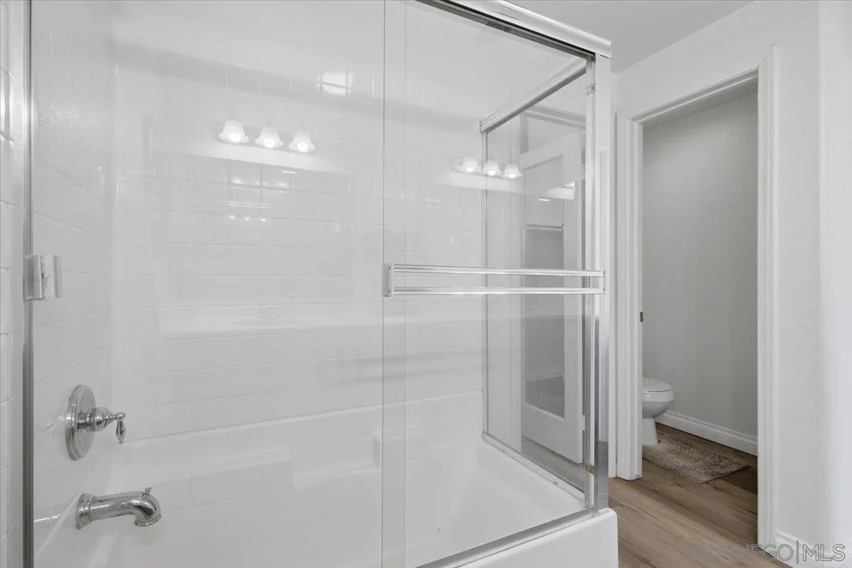 Photo #17: 260020588 Listing: Photo #17