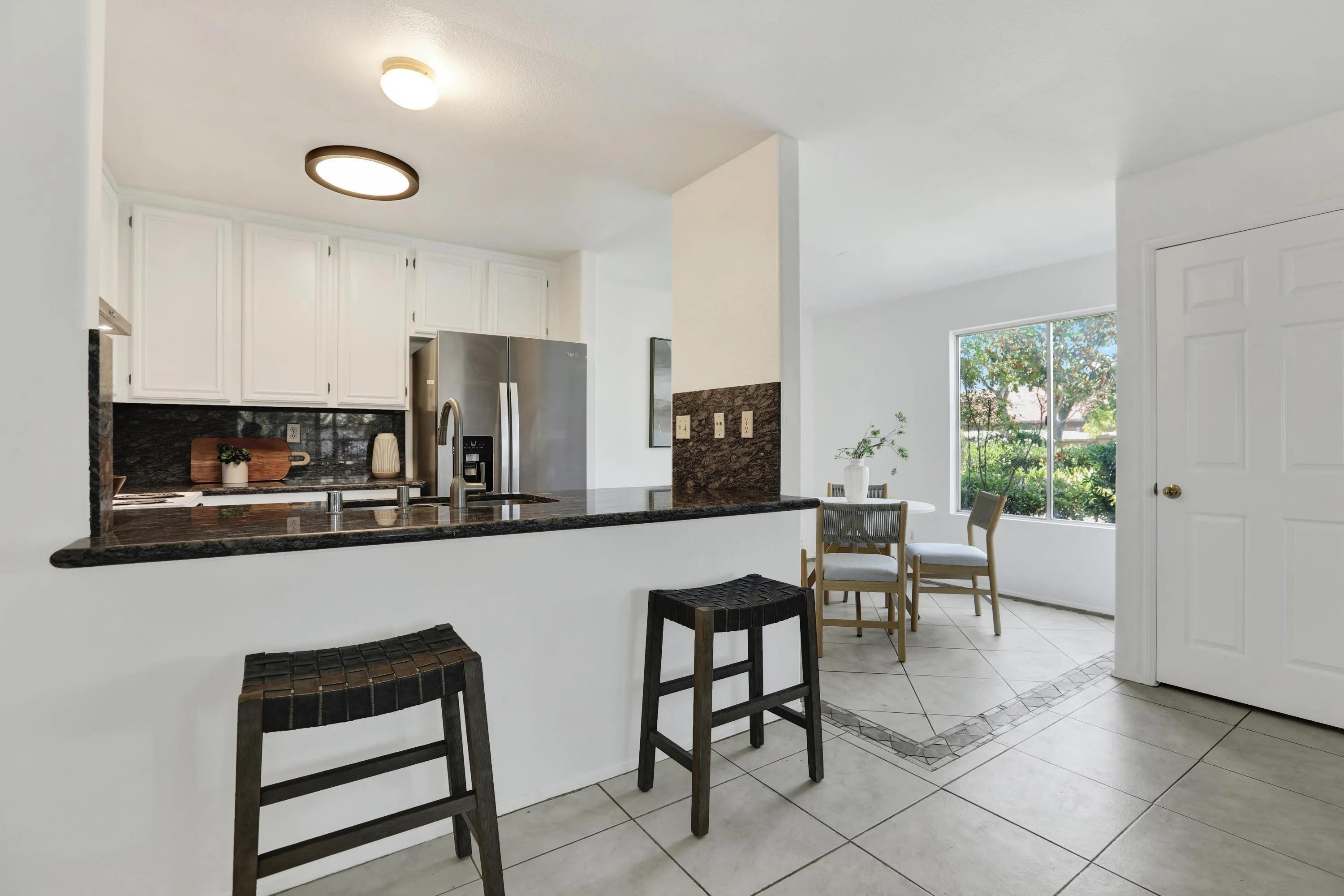 Photo #8: 260020589 Listing: Photo #8