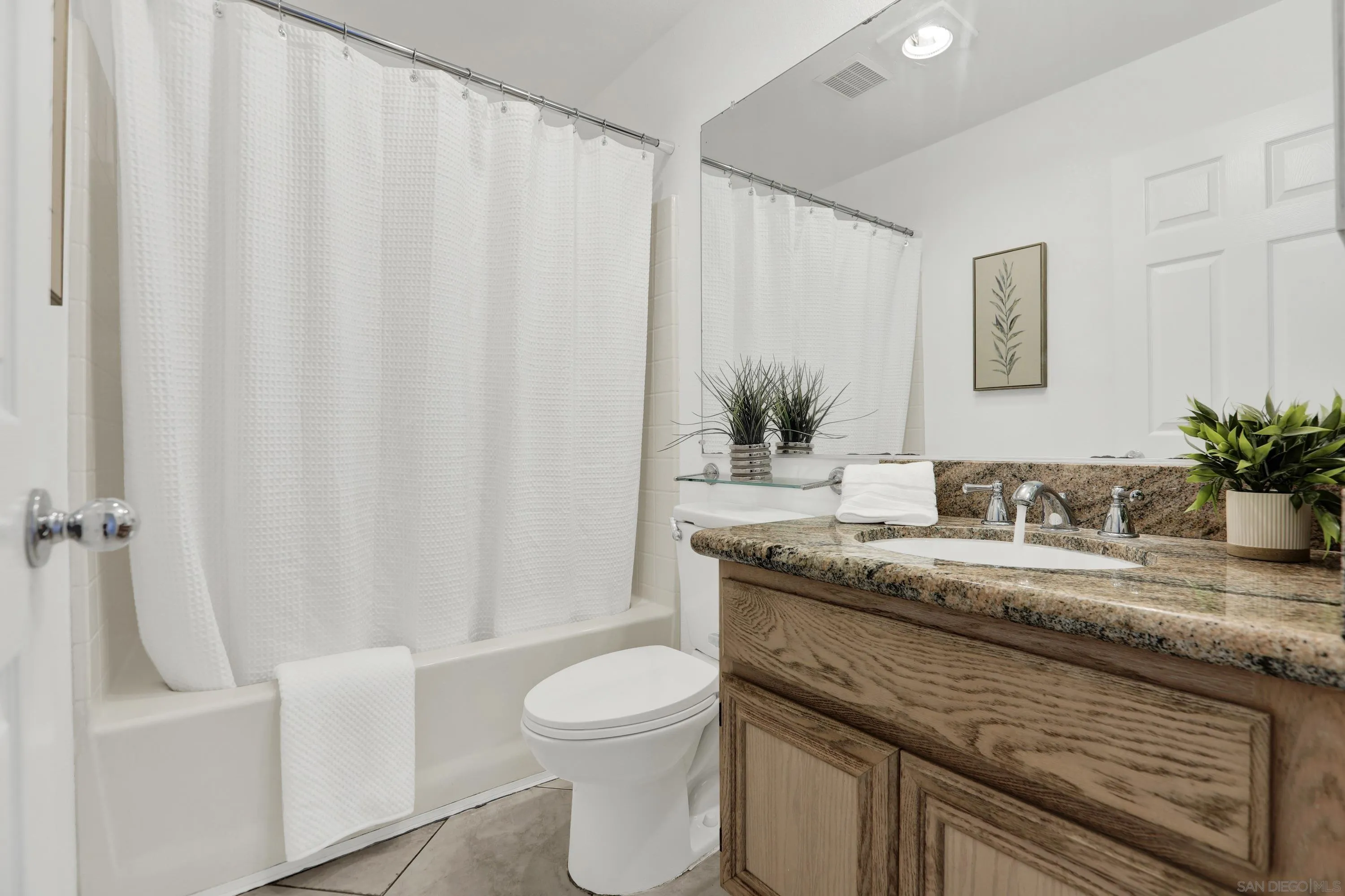 Photo #20: 260020589 Listing: Photo #20