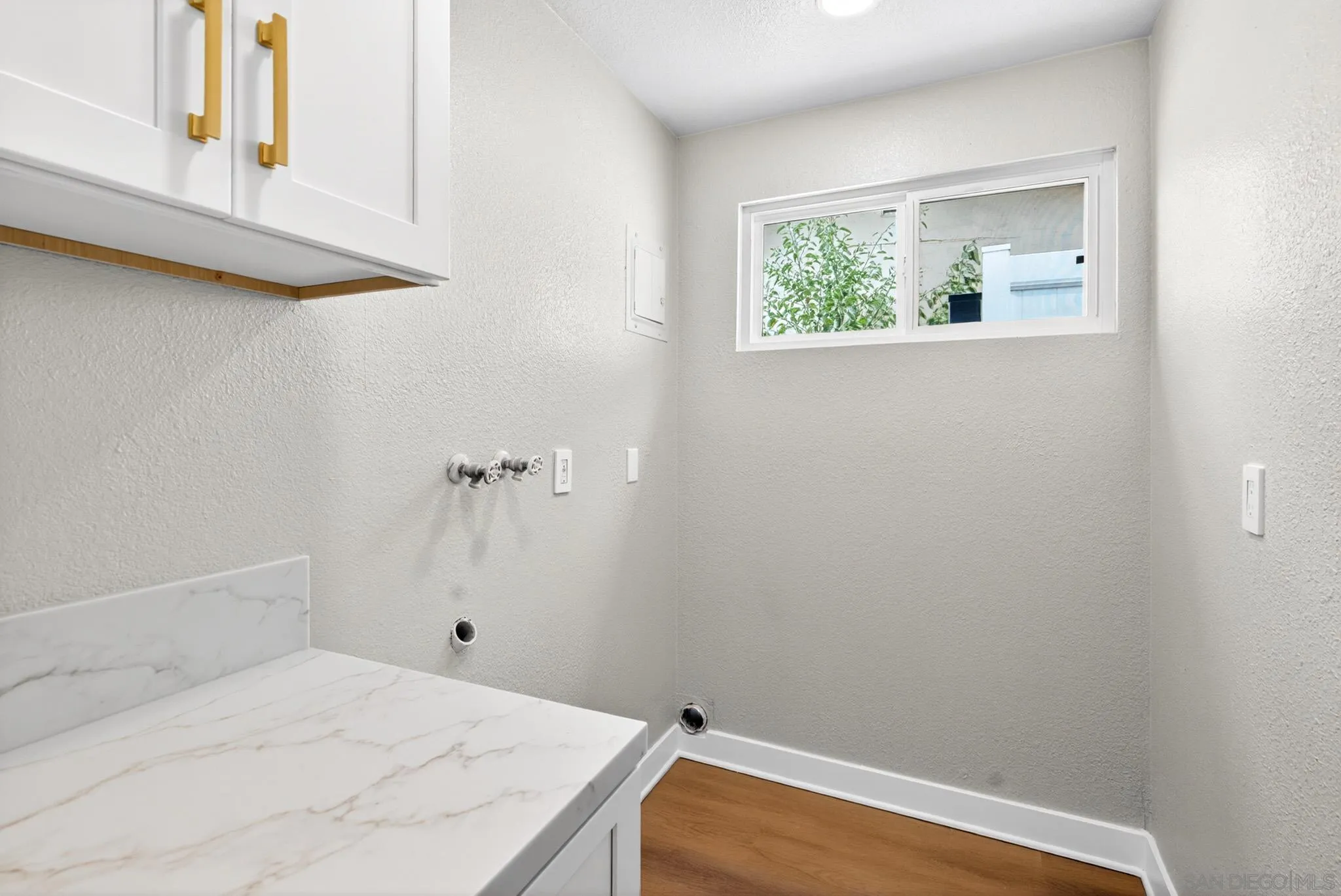 https://cdn.realtyfeed.com/cdn/127/260020593/14f819b9e61a0c60534d2c4999381749.webp