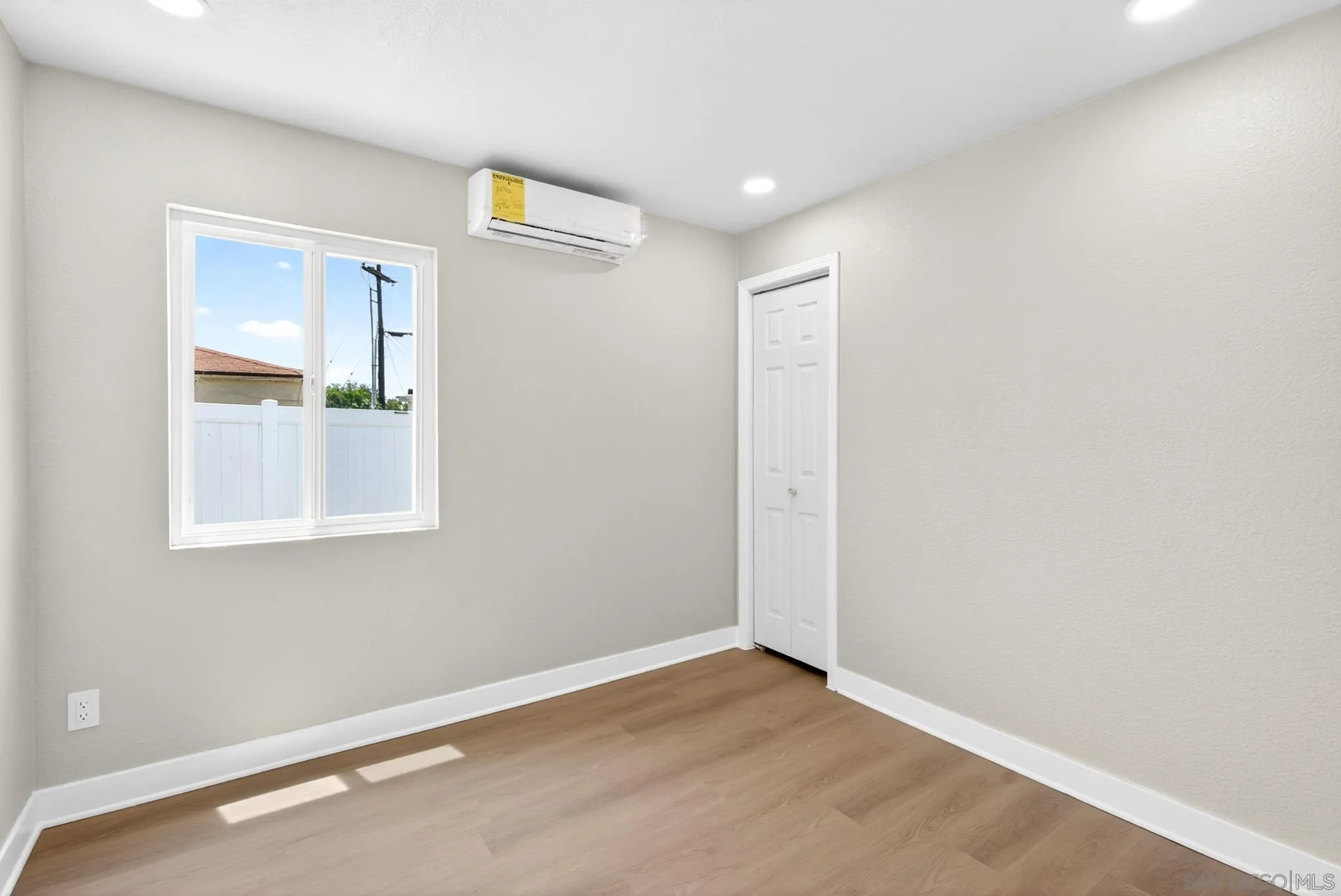 https://cdn.realtyfeed.com/cdn/127/260020593/39f81590eb1b931568a160c25ef62672.webp