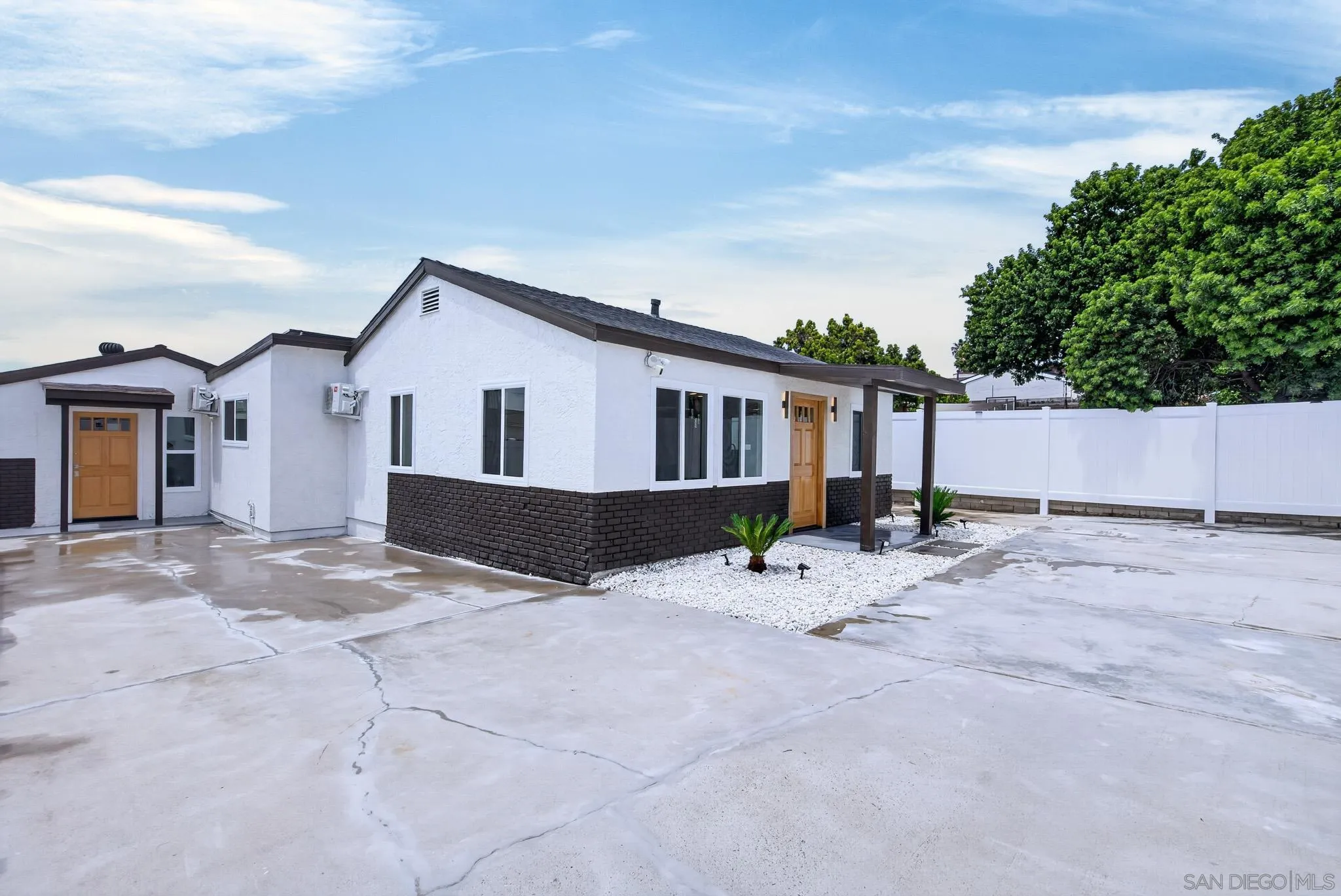 5130 Roswell St, San Diego, CA 92114 - Photo 5 of 60, San Diego, CA