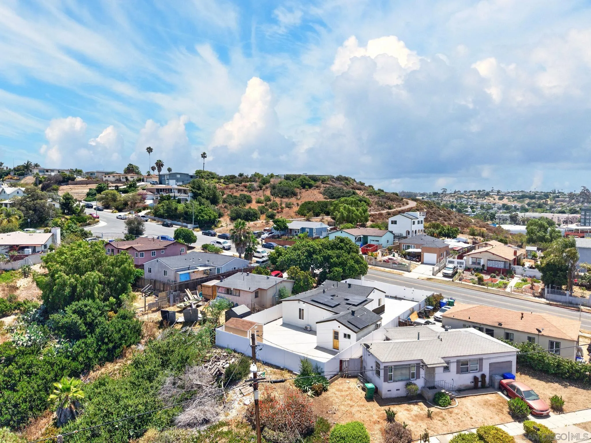 https://cdn.realtyfeed.com/cdn/127/260020593/b830ed3f0a1eb427d6ee8236d0d05a2d.webp
