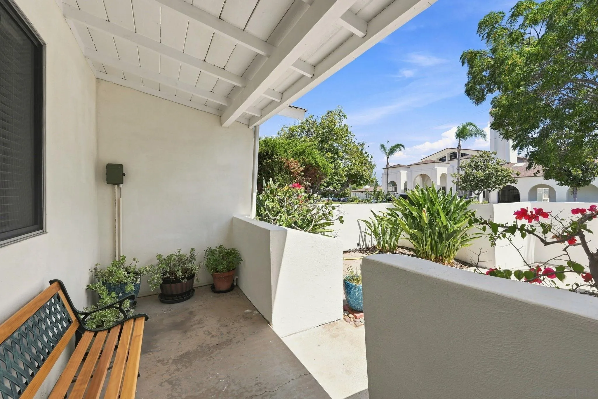 https://cdn.realtyfeed.com/cdn/127/260020595/216db00fb0f0ee93f78b467ee479d491.webp