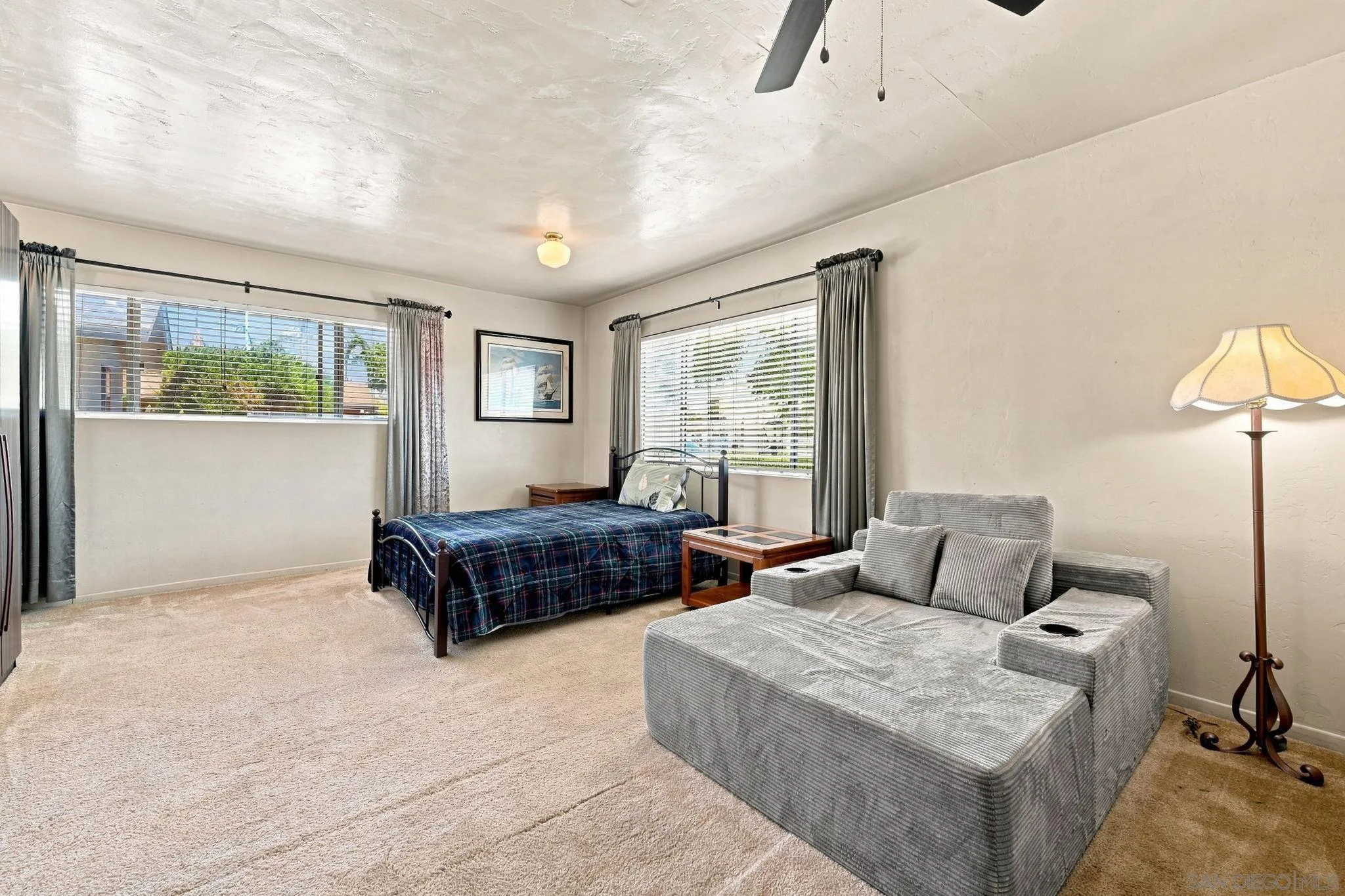 https://cdn.realtyfeed.com/cdn/127/260020595/44f9c2f94b82f03c11145473e8177fd1.webp