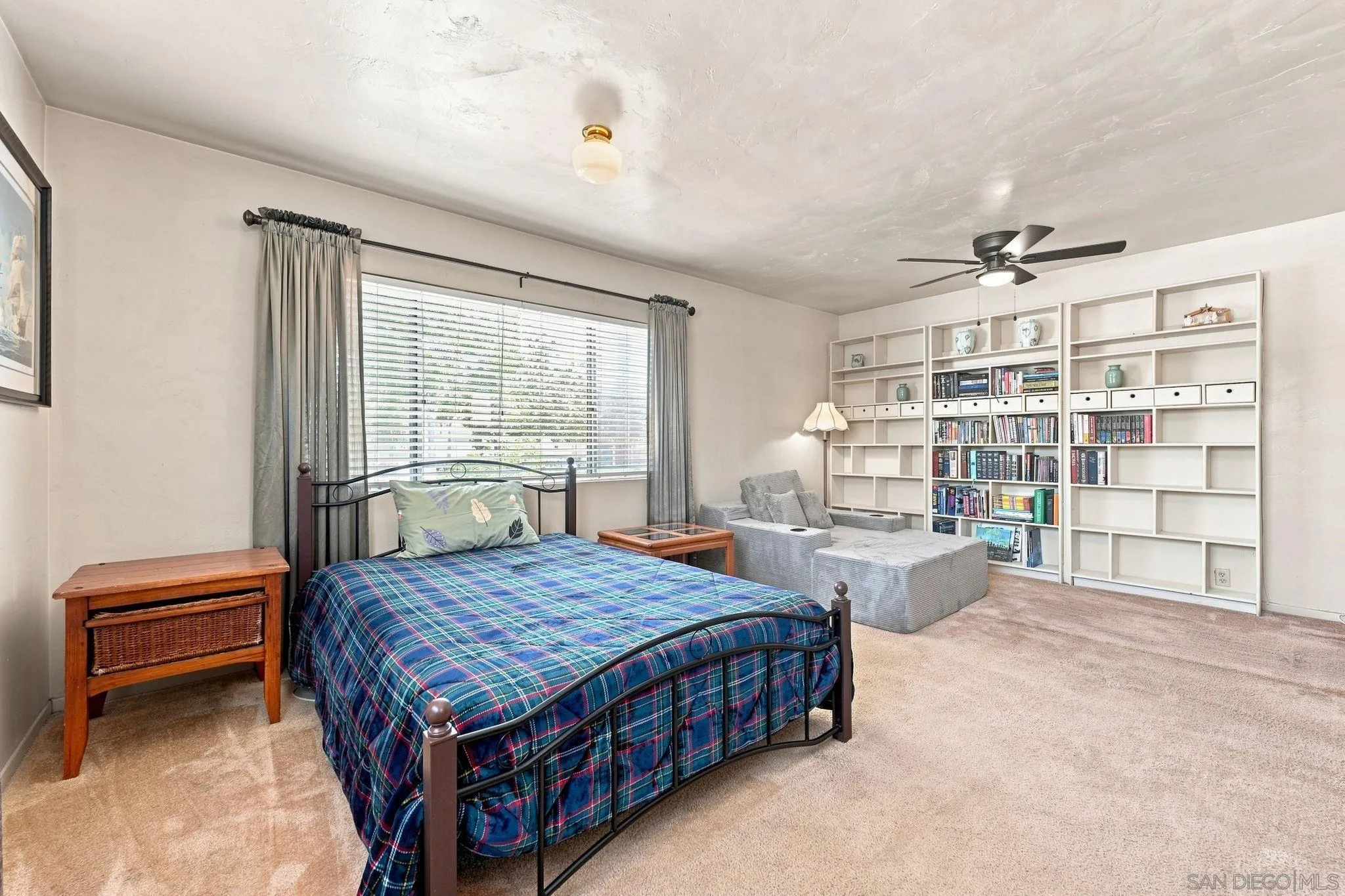 https://cdn.realtyfeed.com/cdn/127/260020595/bbb2d5de603b0b9a4721e1d30dc74866.webp