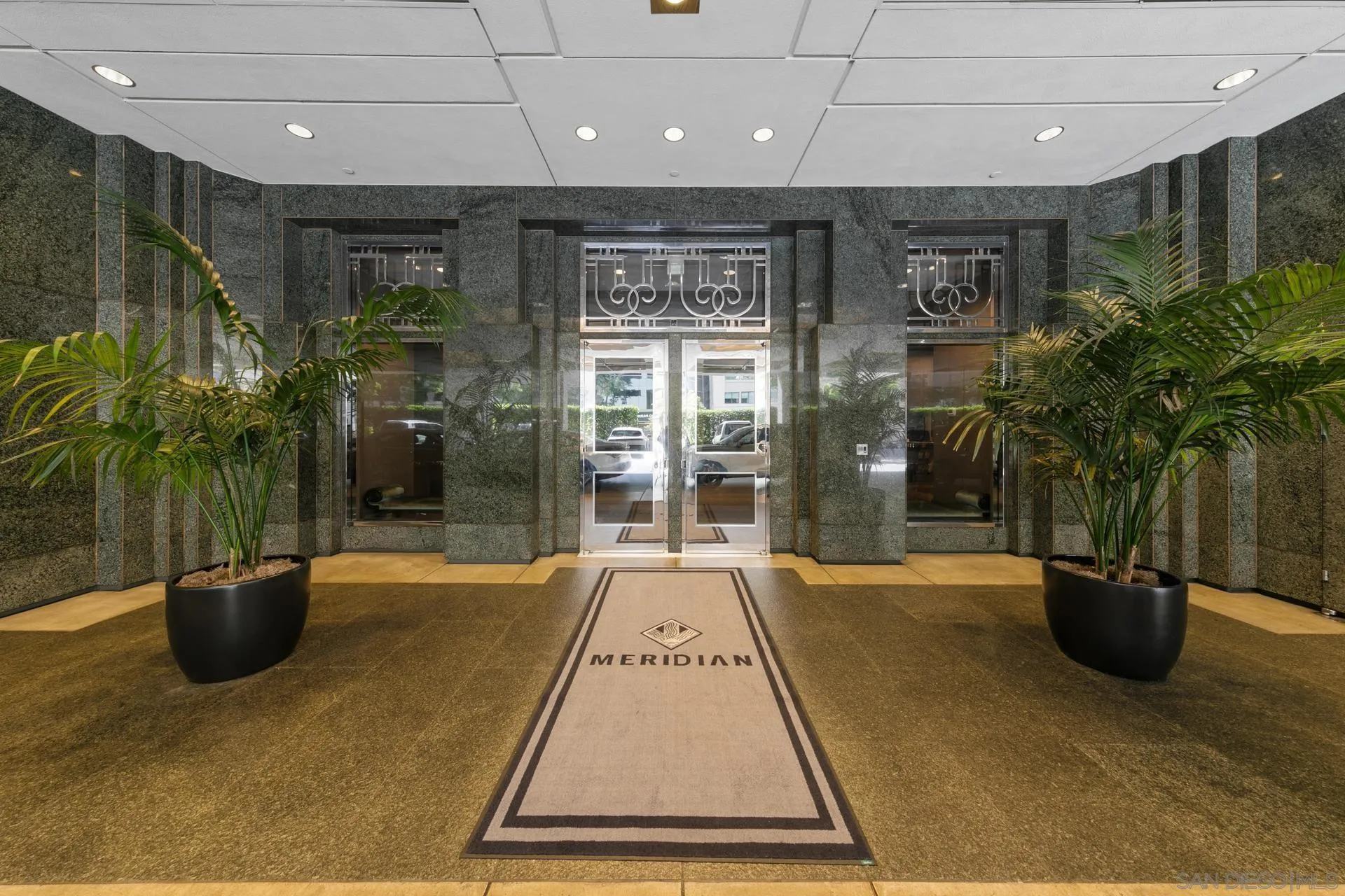 https://cdn.realtyfeed.com/cdn/127/260020600/0a6a9ffd1cbc7a2098fc1d1dd9b8c156.webp