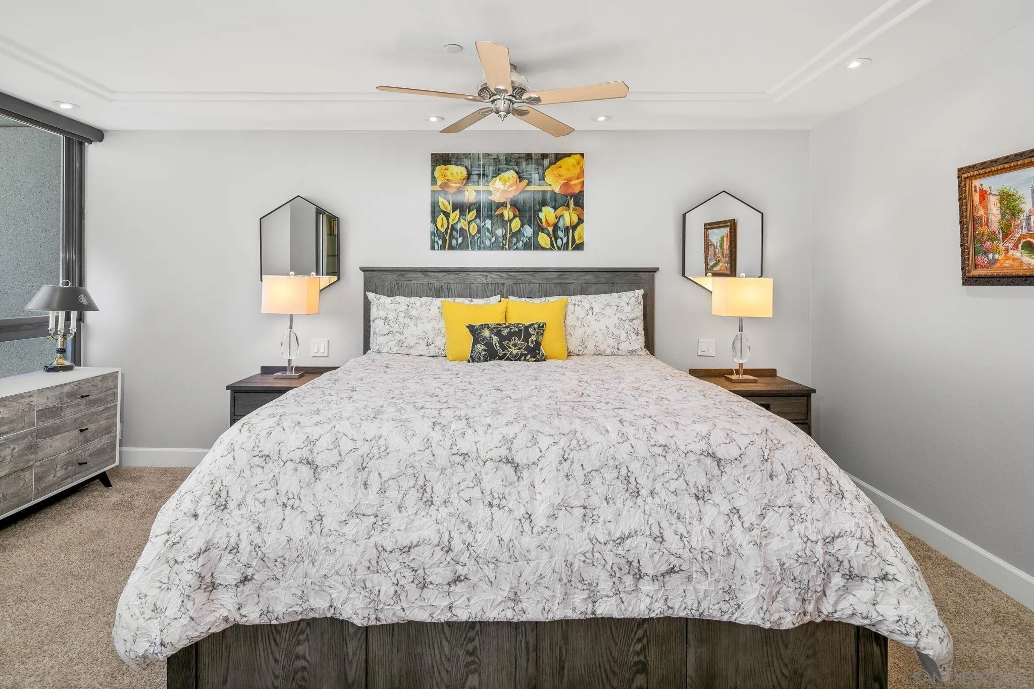 https://cdn.realtyfeed.com/cdn/127/260020600/fb7247a88205febd9df6bf26ca304b20.webp