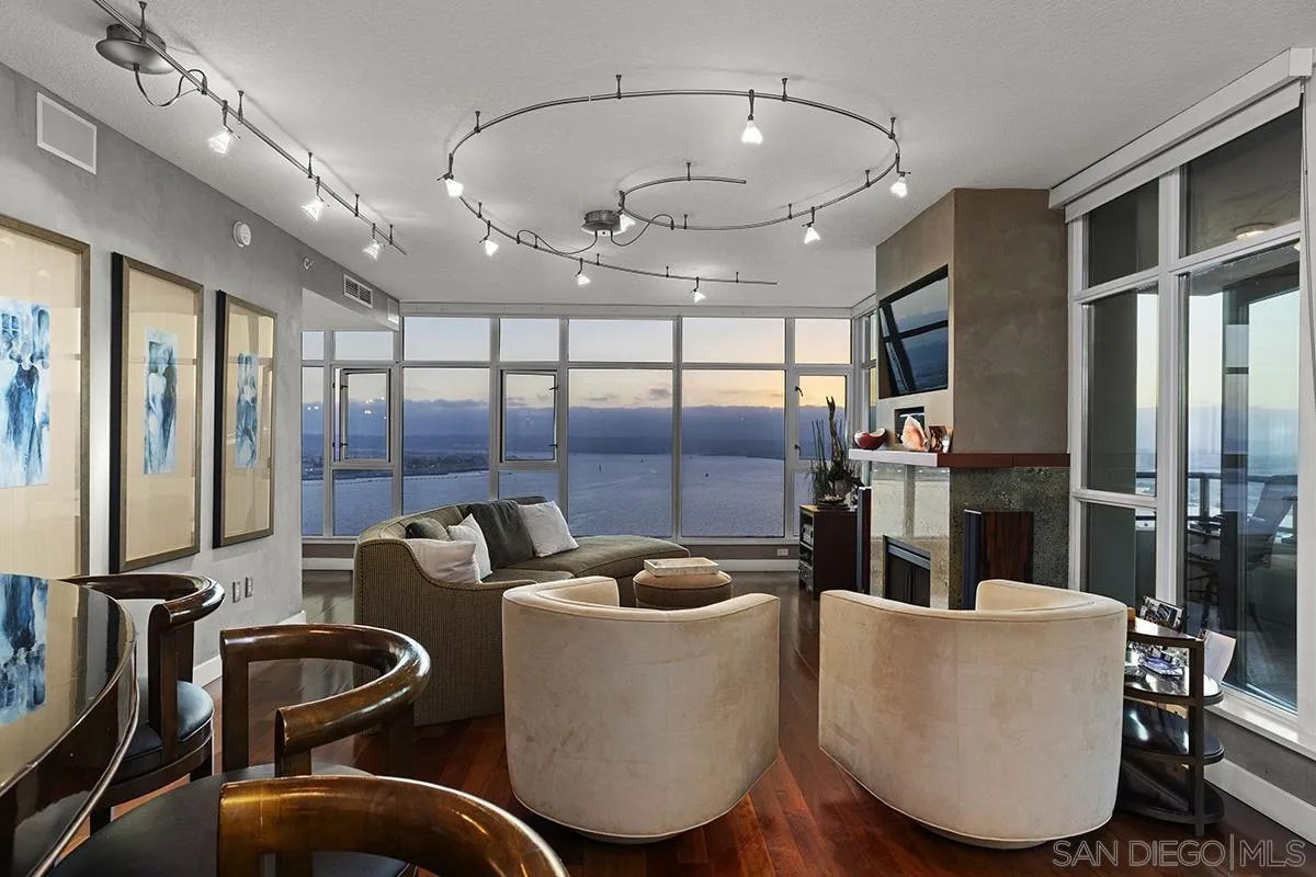 https://cdn.realtyfeed.com/cdn/127/260020602/2dc4b19b558f32f51564972fb9e5acb3.webp