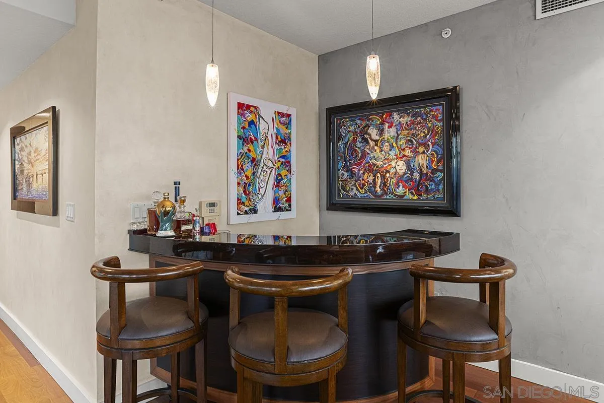 https://cdn.realtyfeed.com/cdn/127/260020602/67aa5574a2fcdedcf3835792fb77033b.webp