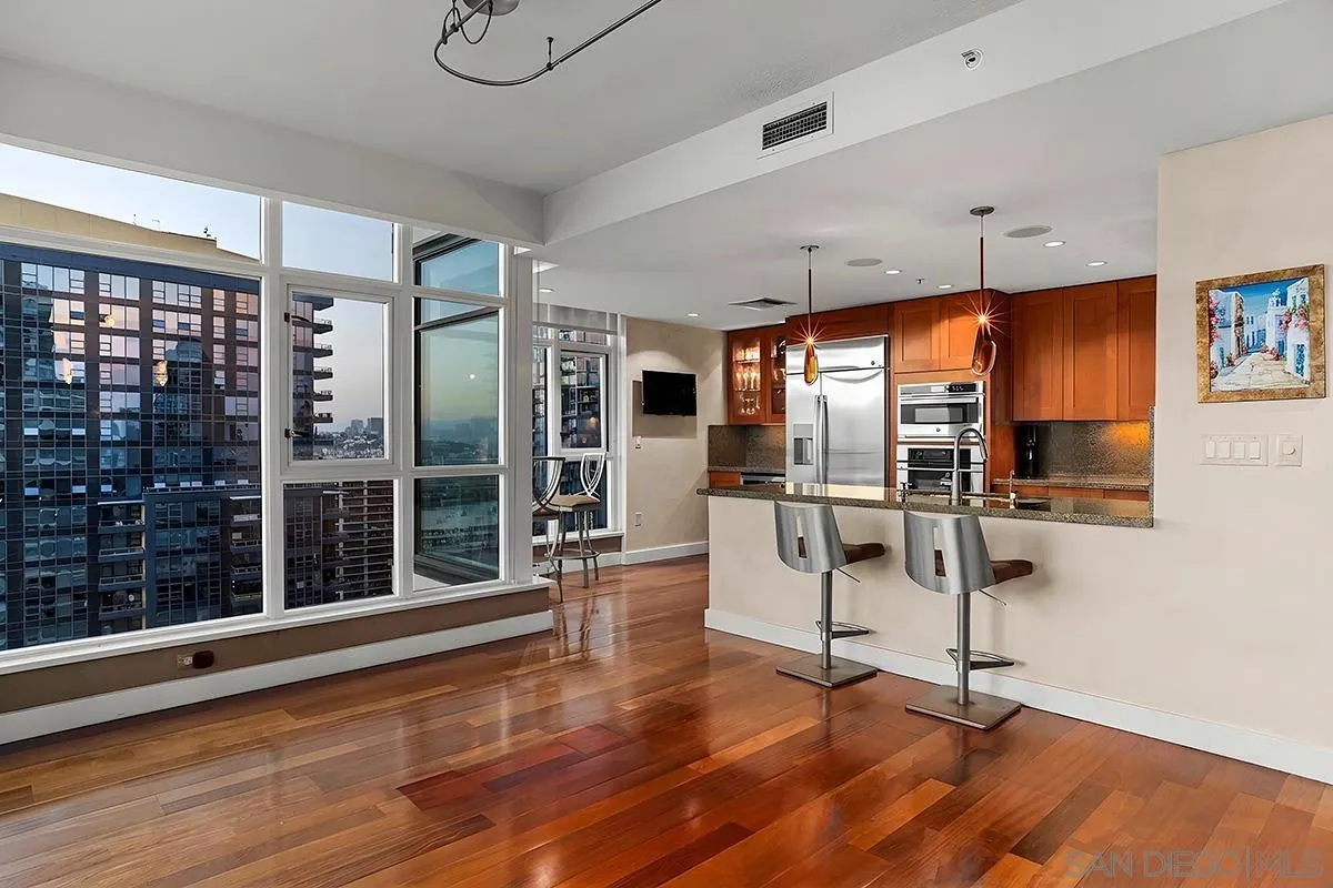 https://cdn.realtyfeed.com/cdn/127/260020602/b41632dbd6be7d5725c23e2768acc3b8.webp