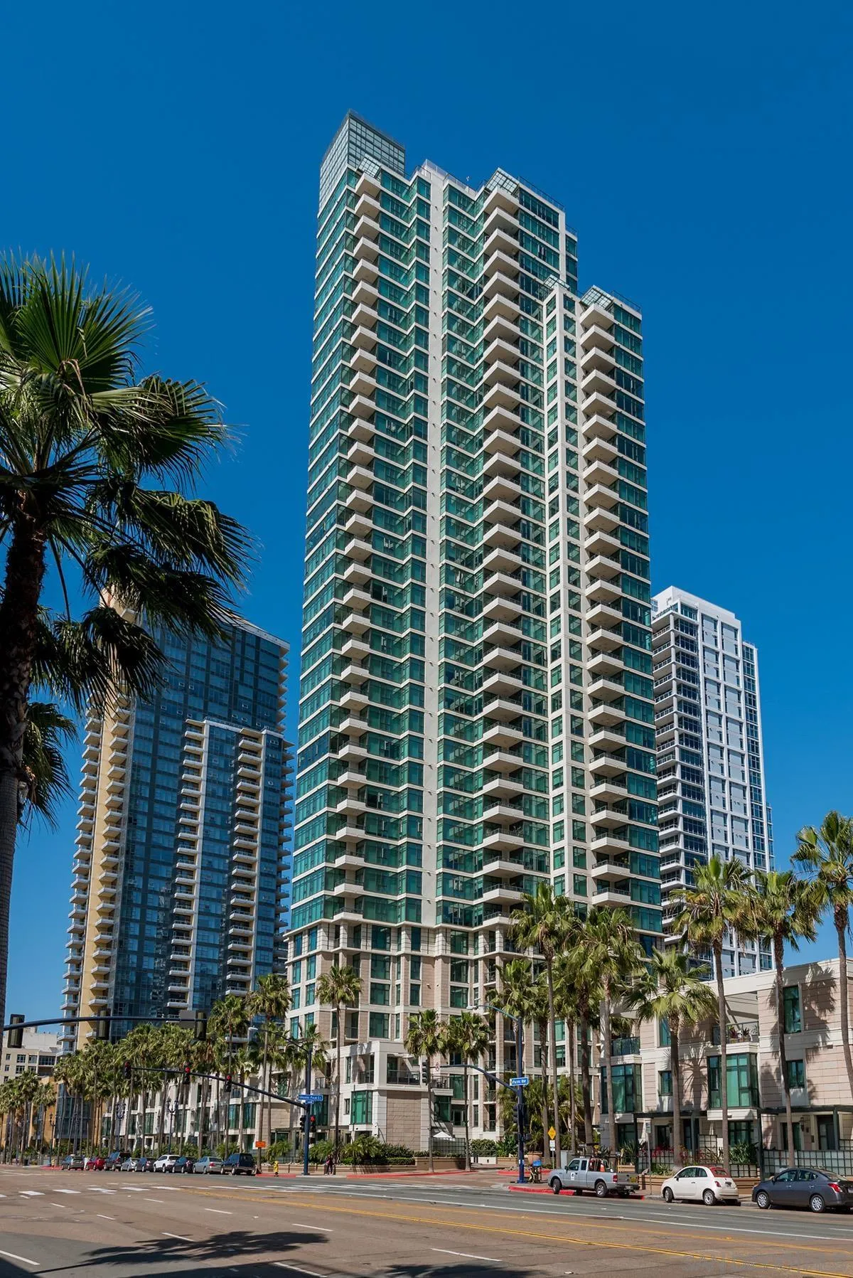 https://cdn.realtyfeed.com/cdn/127/260020602/fb043d211a693327ad6cf65c01f7b2b7.webp