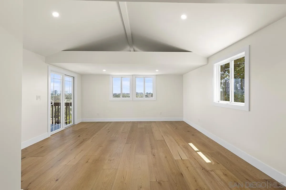 https://cdn.realtyfeed.com/cdn/127/260020606/0439a90c72c19db4d17245738067337a.webp