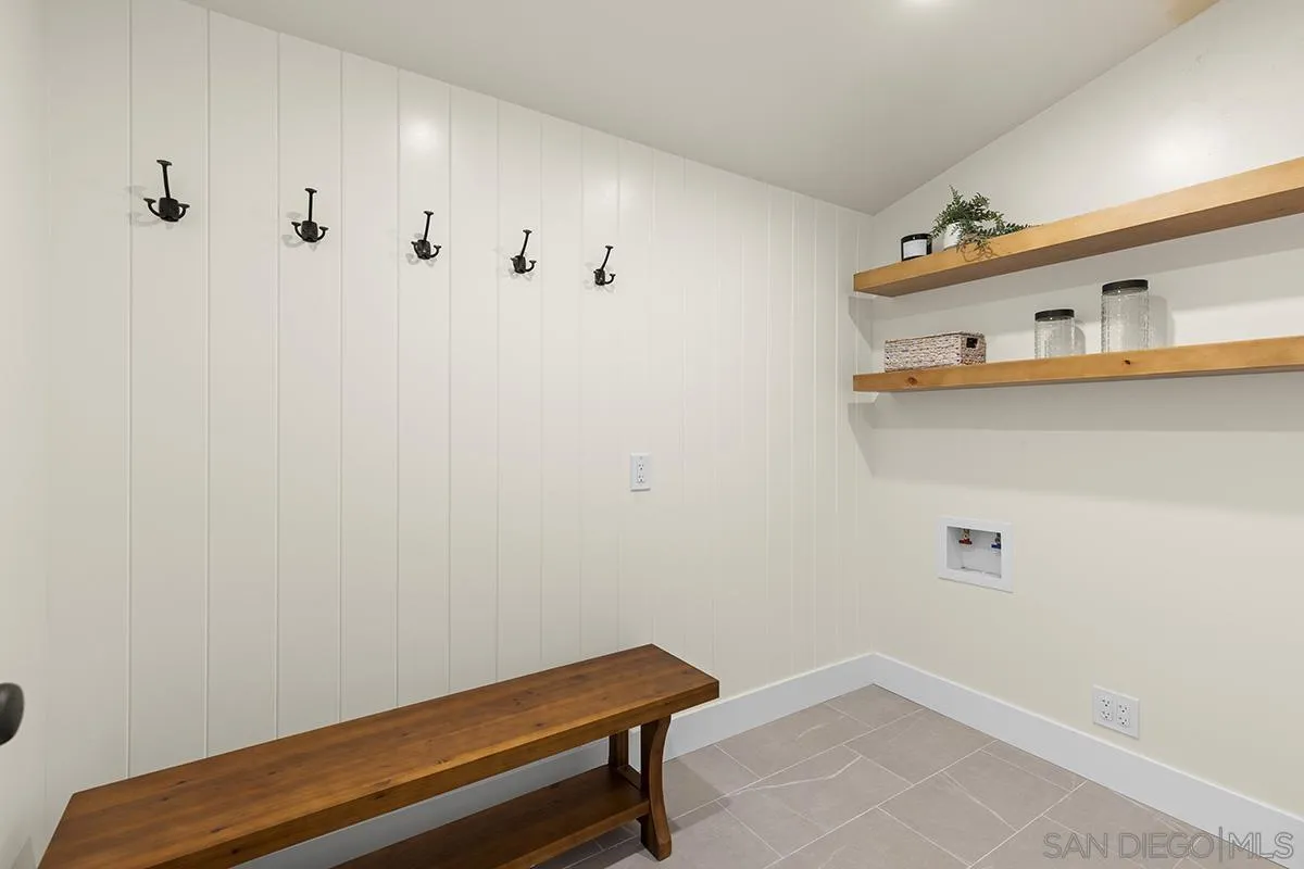 https://cdn.realtyfeed.com/cdn/127/260020606/12201dc54b7fee5b5ad71f74f272ae28.webp