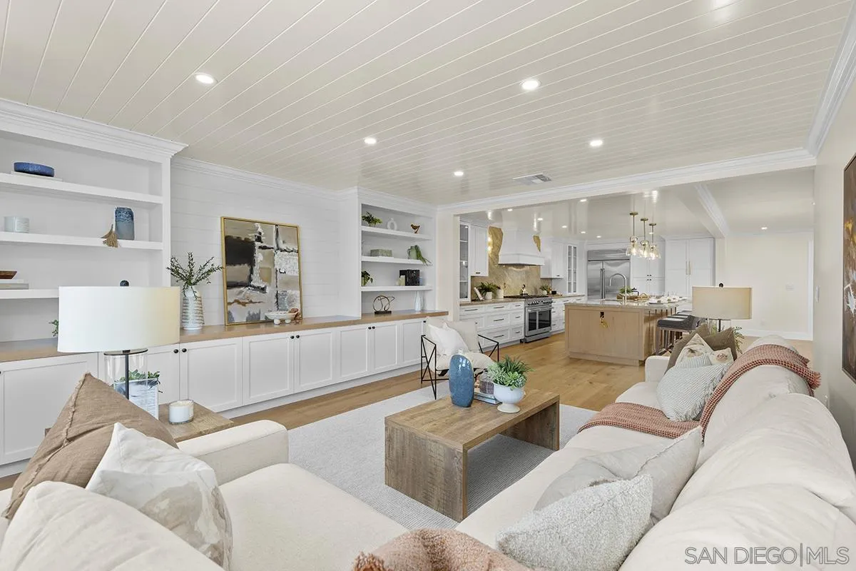 https://cdn.realtyfeed.com/cdn/127/260020606/5adbf6cd7087b44122f889d5024d6295.webp