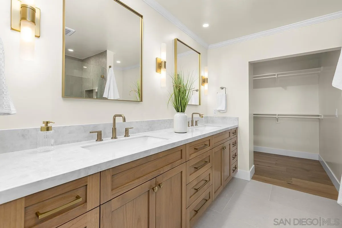 https://cdn.realtyfeed.com/cdn/127/260020606/ec7f36f2972f776dcc3c93db09896a61.webp