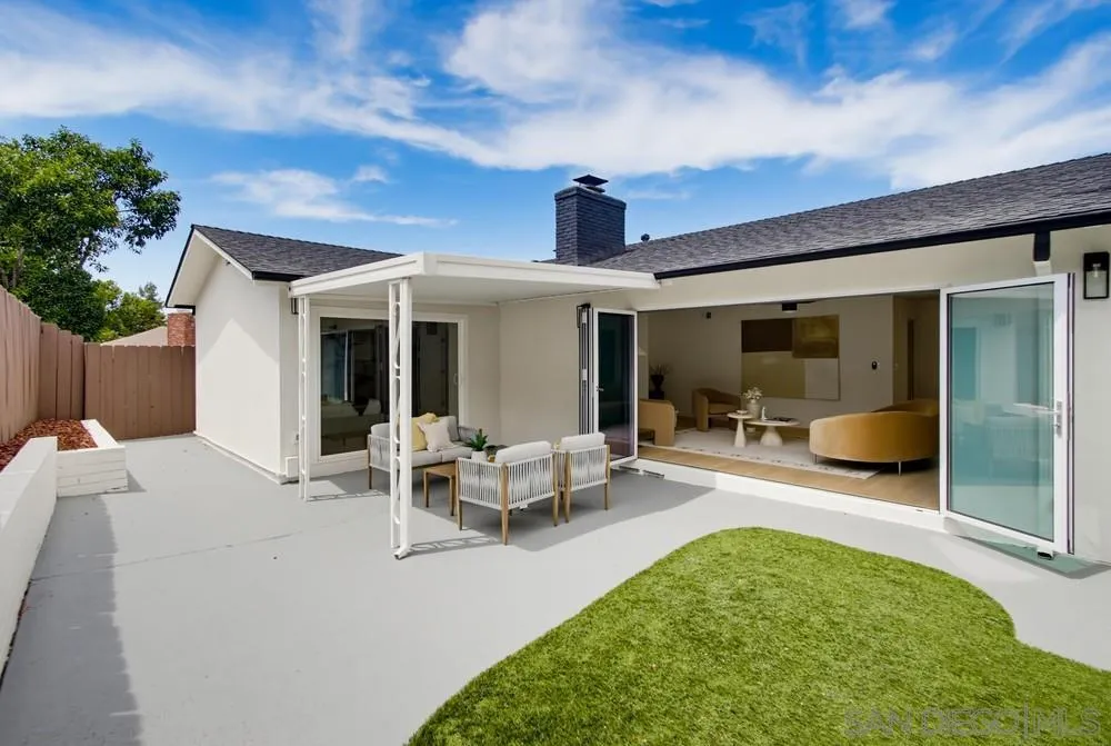 https://cdn.realtyfeed.com/cdn/127/260020614/00b18bfadad76743a008eea0091d882f.webp
