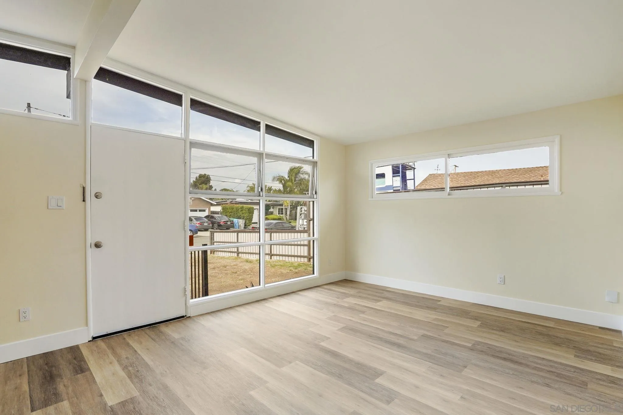 https://cdn.realtyfeed.com/cdn/127/260020615/0ce146ba7577b686981b5741a98cba0b.webp
