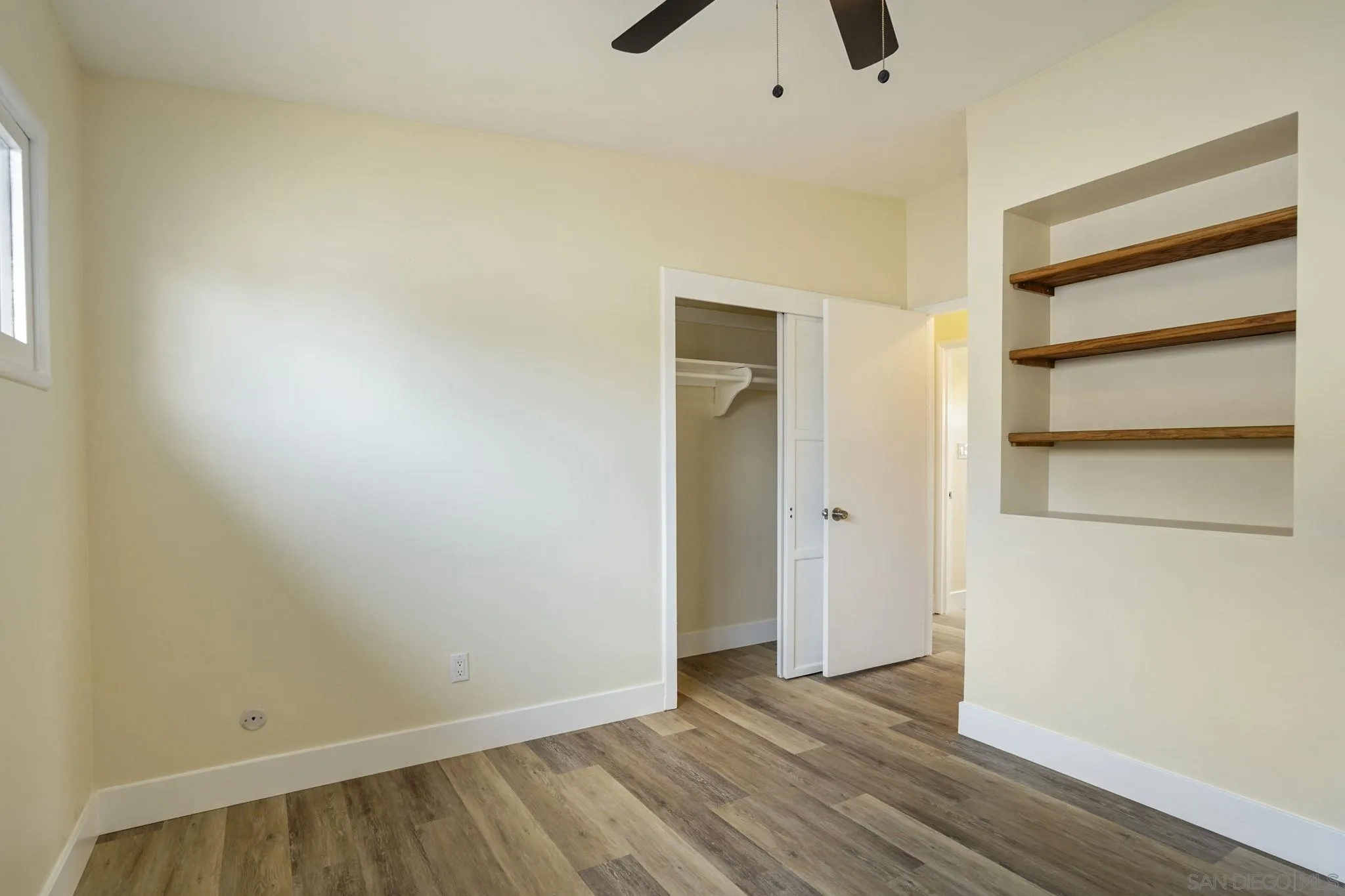 https://cdn.realtyfeed.com/cdn/127/260020615/823f657d891f04b4ad1c87e61d9dcb9b.webp