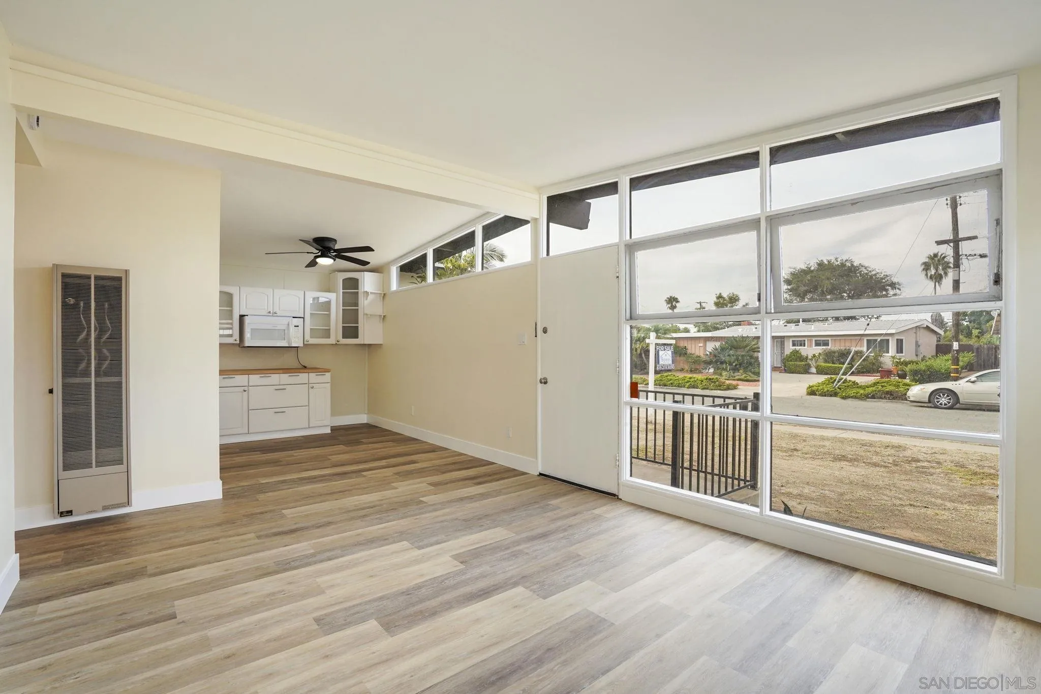 https://cdn.realtyfeed.com/cdn/127/260020615/b9716b465efad90a46a3487f08033466.webp