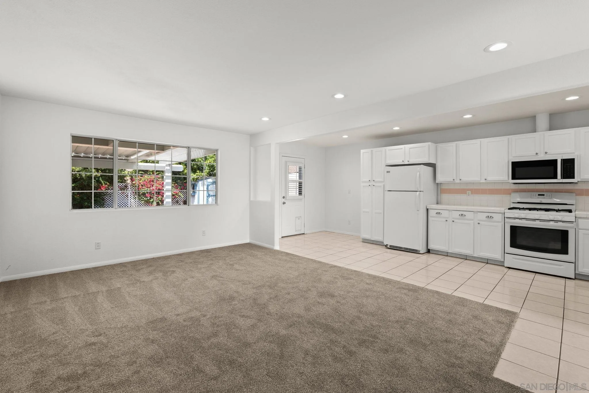 6230 W Manor Drive, La Mesa, CA 91942 - Photo 5 of 21, La Mesa, CA