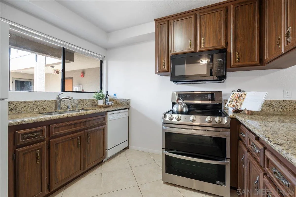 https://cdn.realtyfeed.com/cdn/127/260020620/d1cb6274066f74c70953767c04d68fad.webp