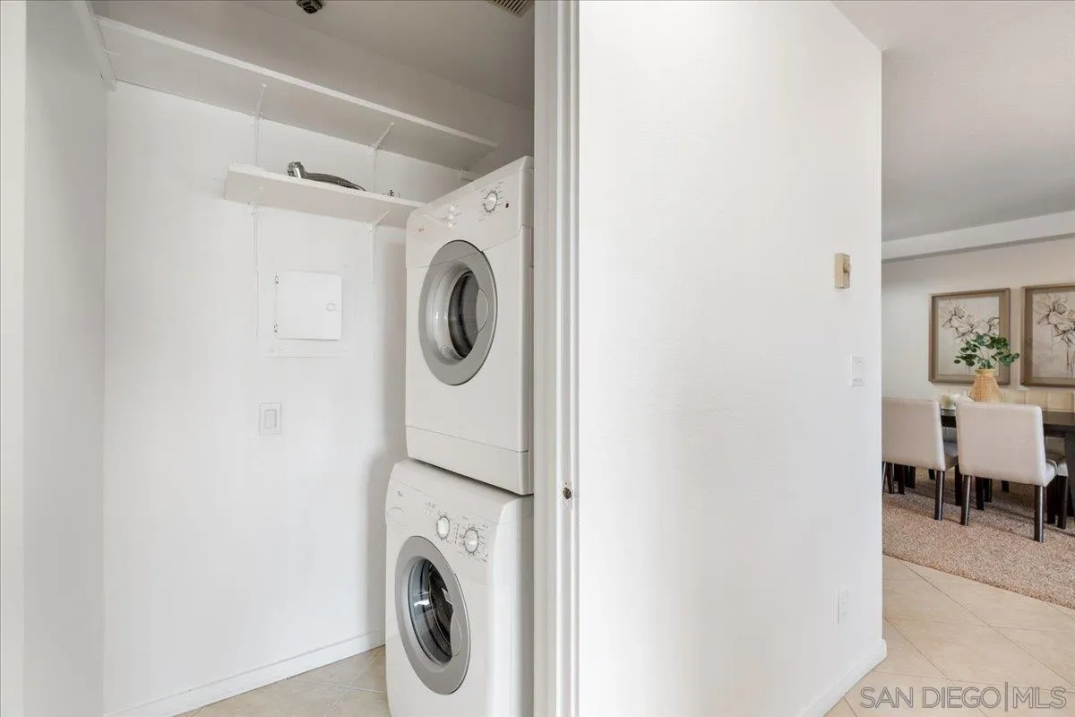 https://cdn.realtyfeed.com/cdn/127/260020620/fbb3cbb7e9688ccf7789f6a69ff26ac1.webp