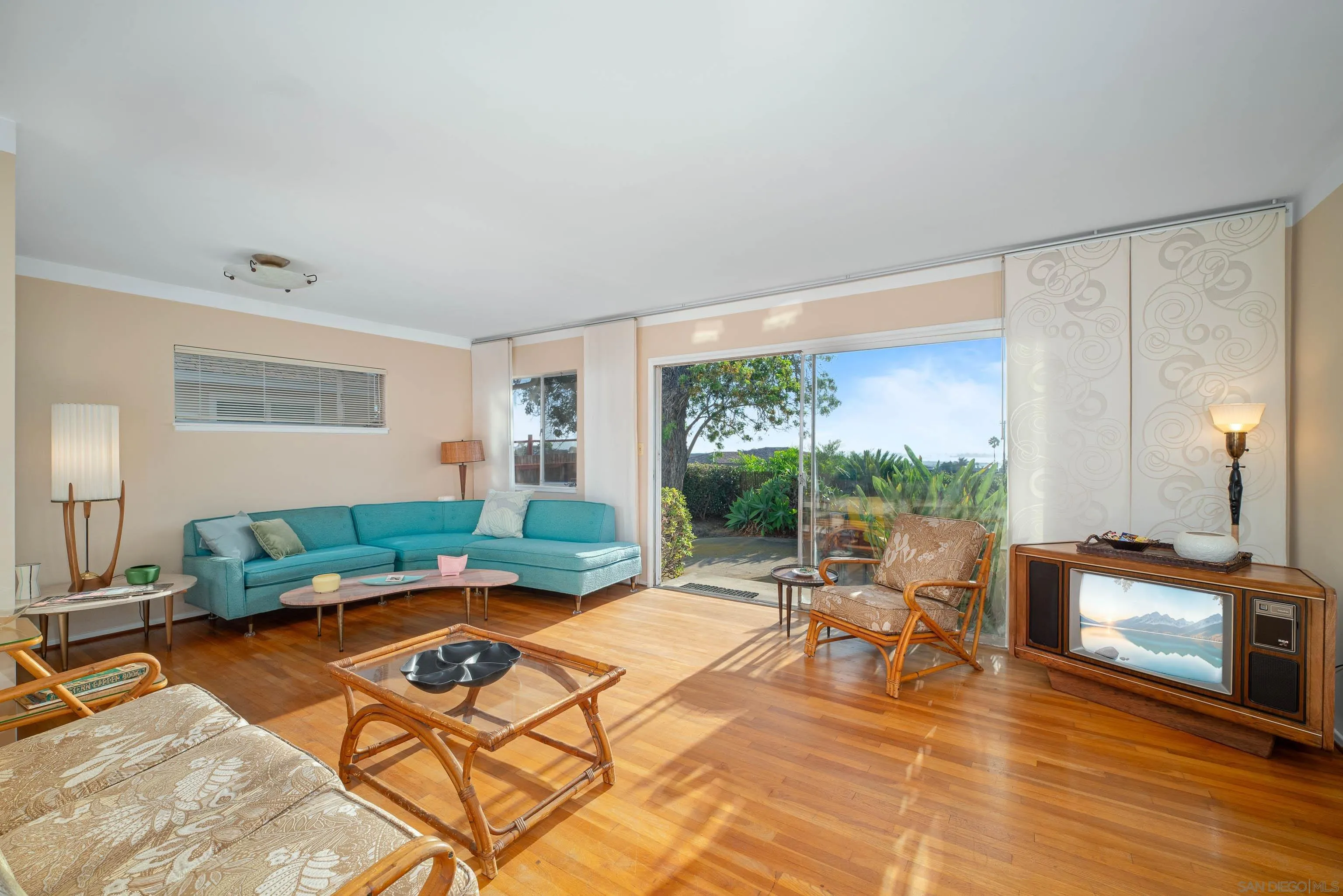 https://cdn.realtyfeed.com/cdn/127/260020621/3ac0d0fdde521d2d647ed0f03a233b9c.webp