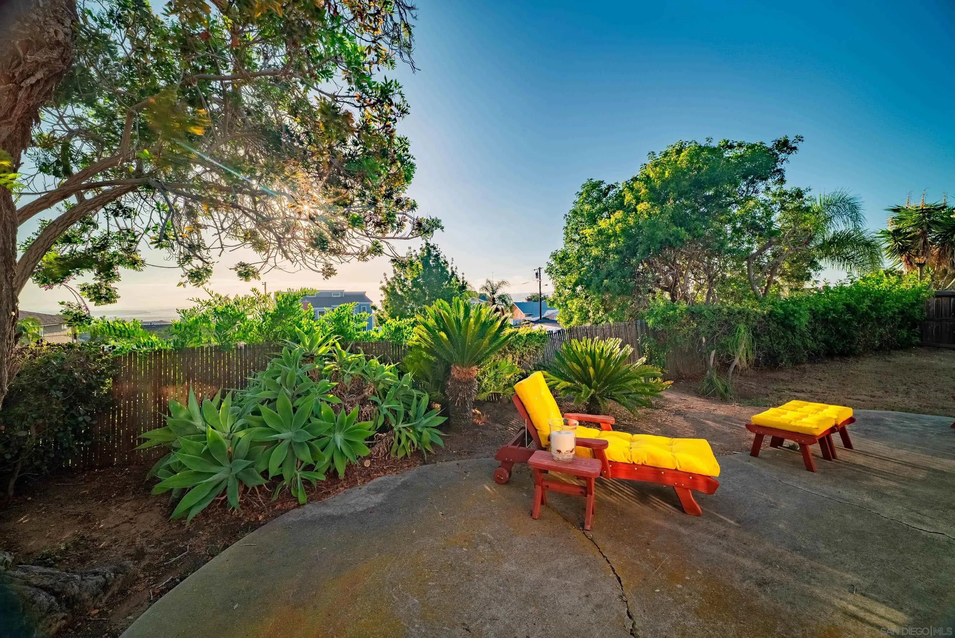 https://cdn.realtyfeed.com/cdn/127/260020621/d6d97fae7ebd6270cebbfd4b92c93296.webp