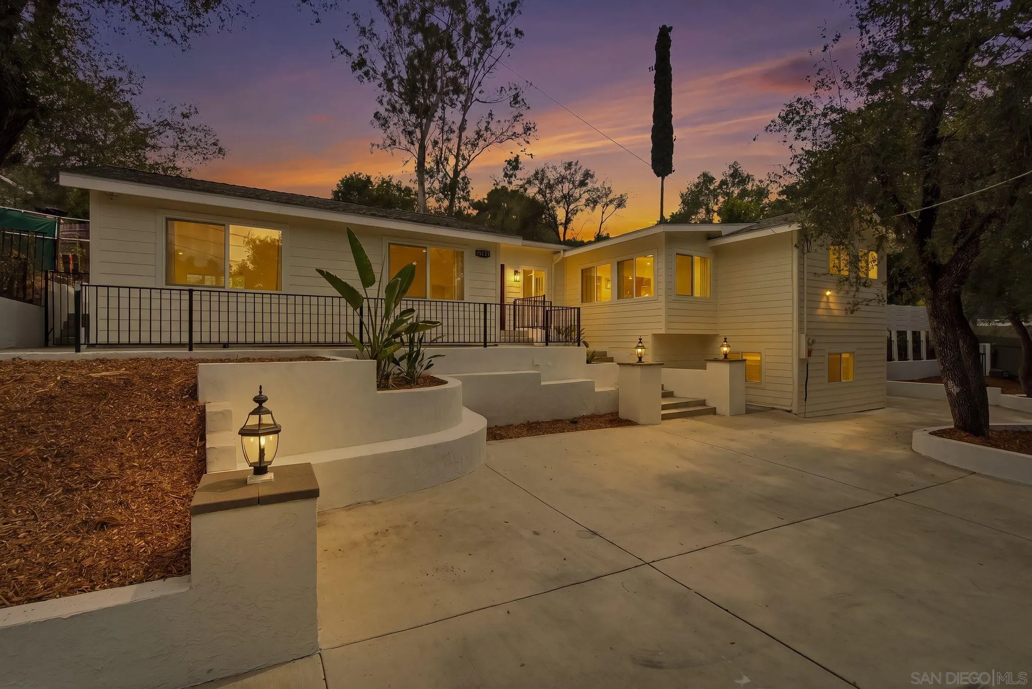 10243 Canyon, Escondido, CA 92026 - Main photo, Escondido, CA