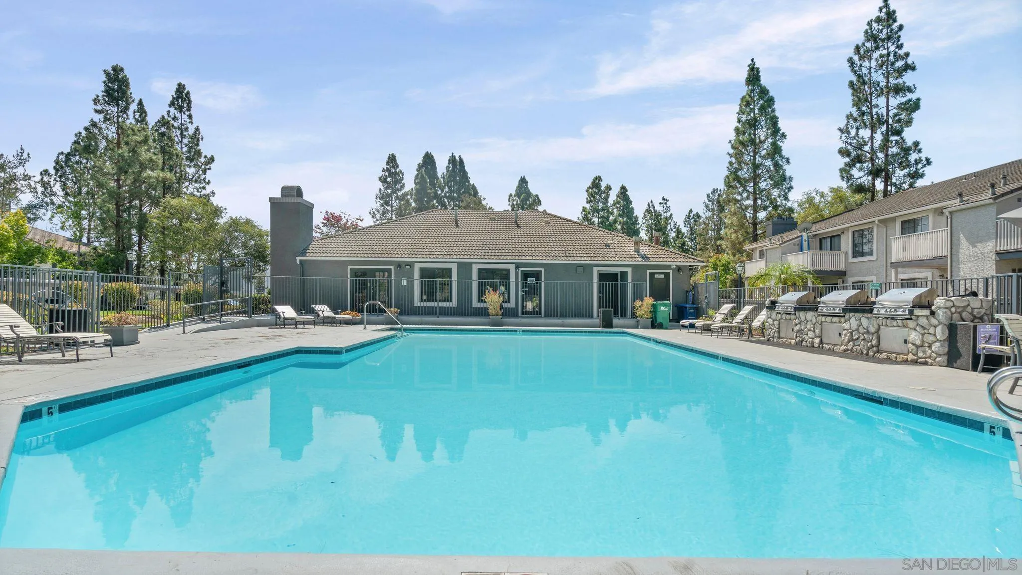 https://cdn.realtyfeed.com/cdn/127/260020636/06de72e130c38ed54cdaa729ed9f0ac3.webp